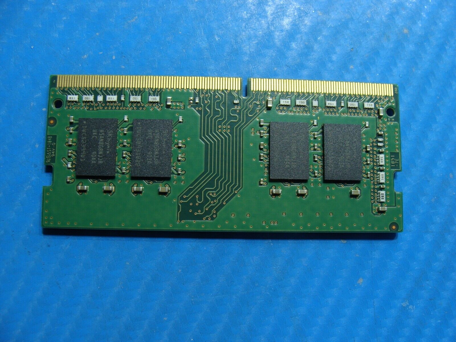 Alienware M15 So-Dimm SK Hynix 8GB 1Rx8 Memory RAM PC4-2666V HMA81GS6JJR8N-VK