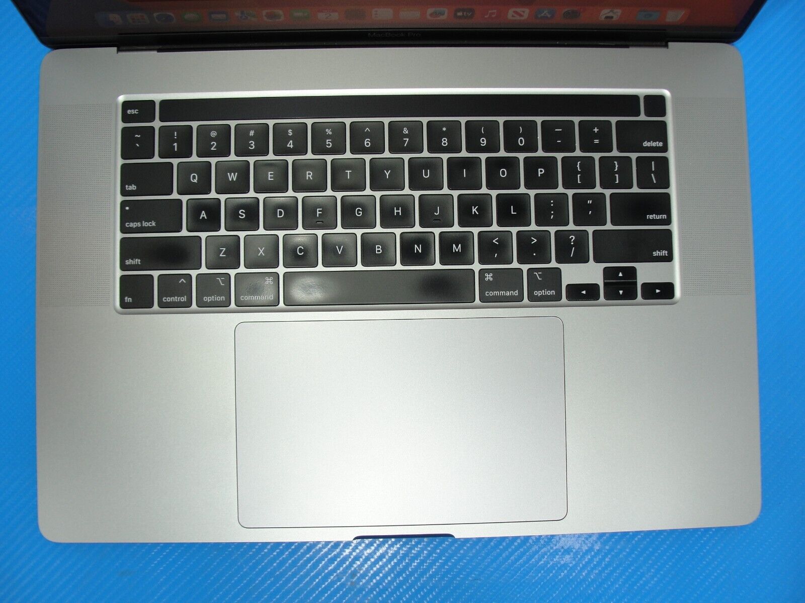 Apple MacBook Pro 16