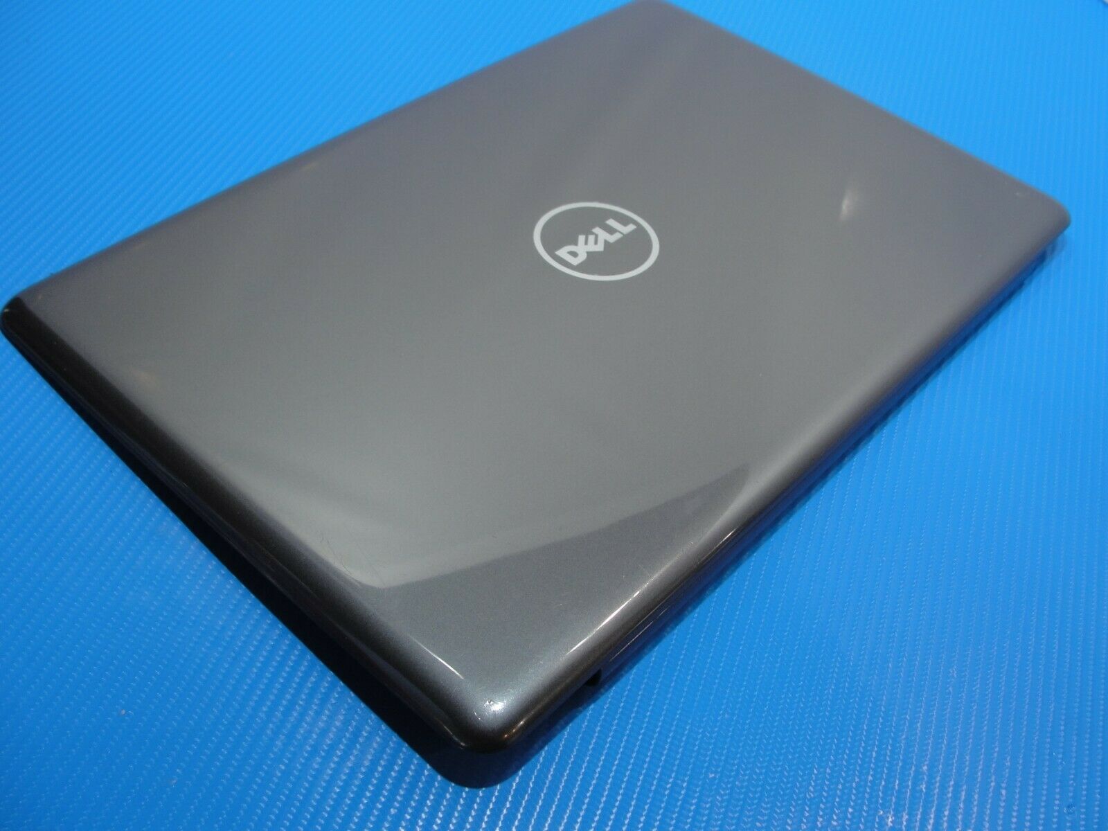 Dell Inspiron 15 5567 15.6