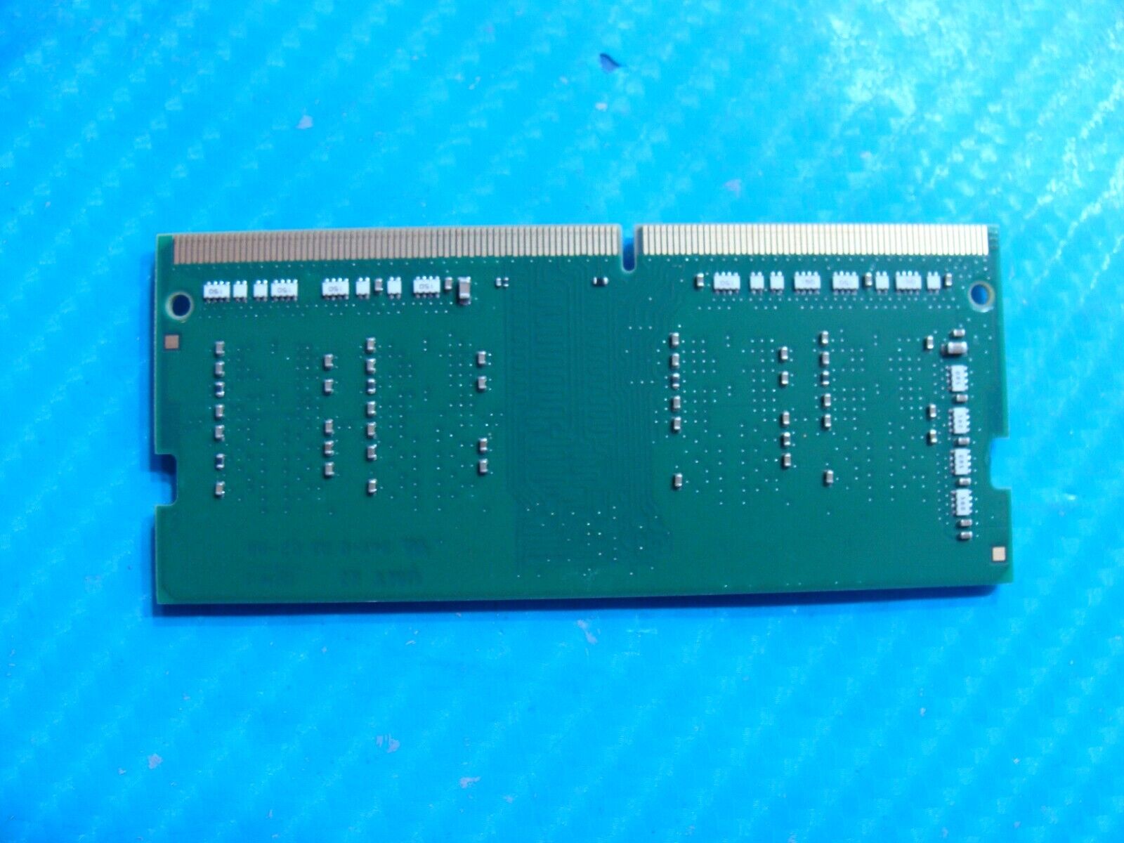 Dell 3400 Kingston 4GB 1Rx16 SODIMM Memory RAM PC4-2666V KKN2NM-MIE