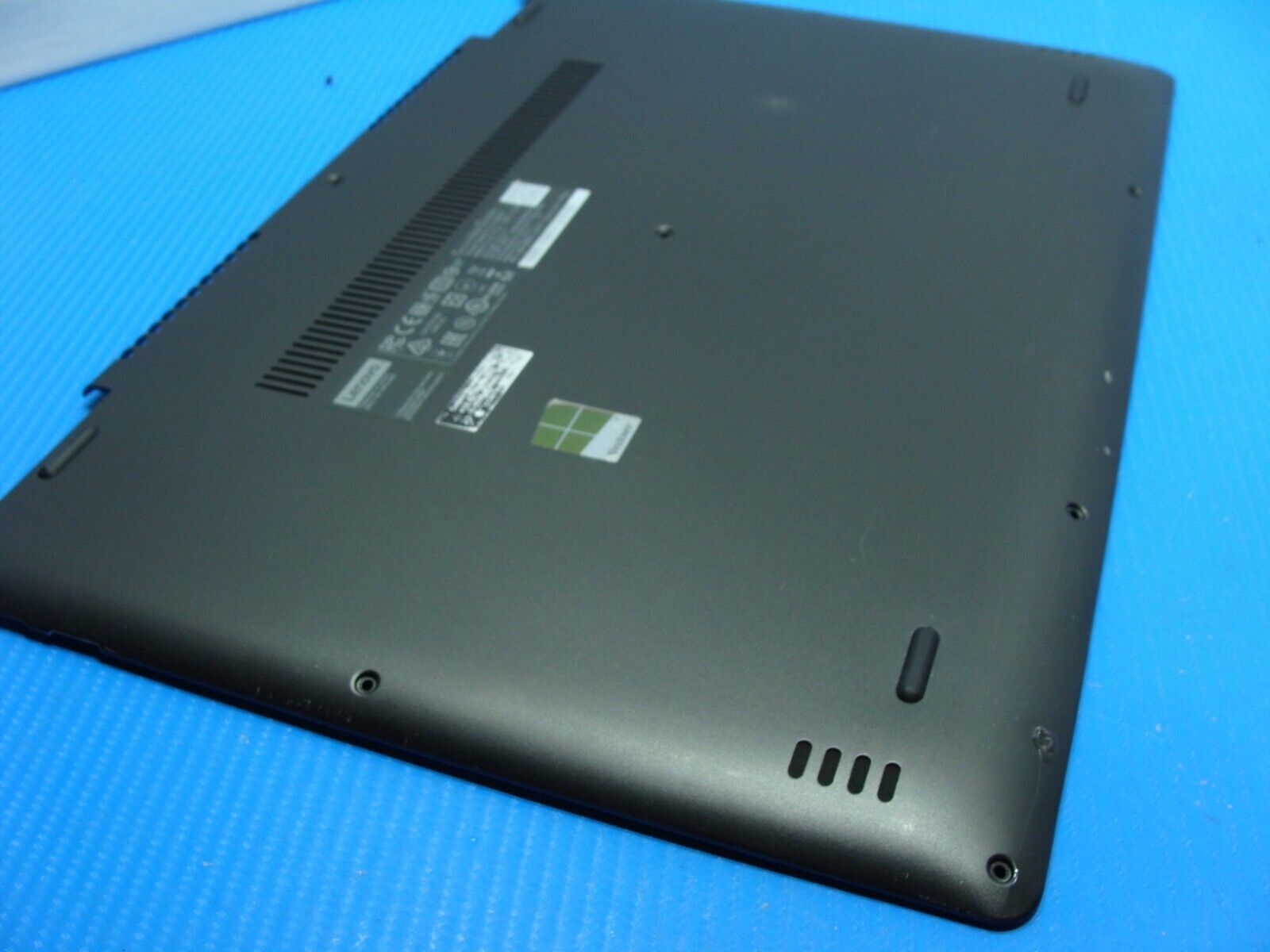 Lenovo Yoga 710-15IKB 15.6