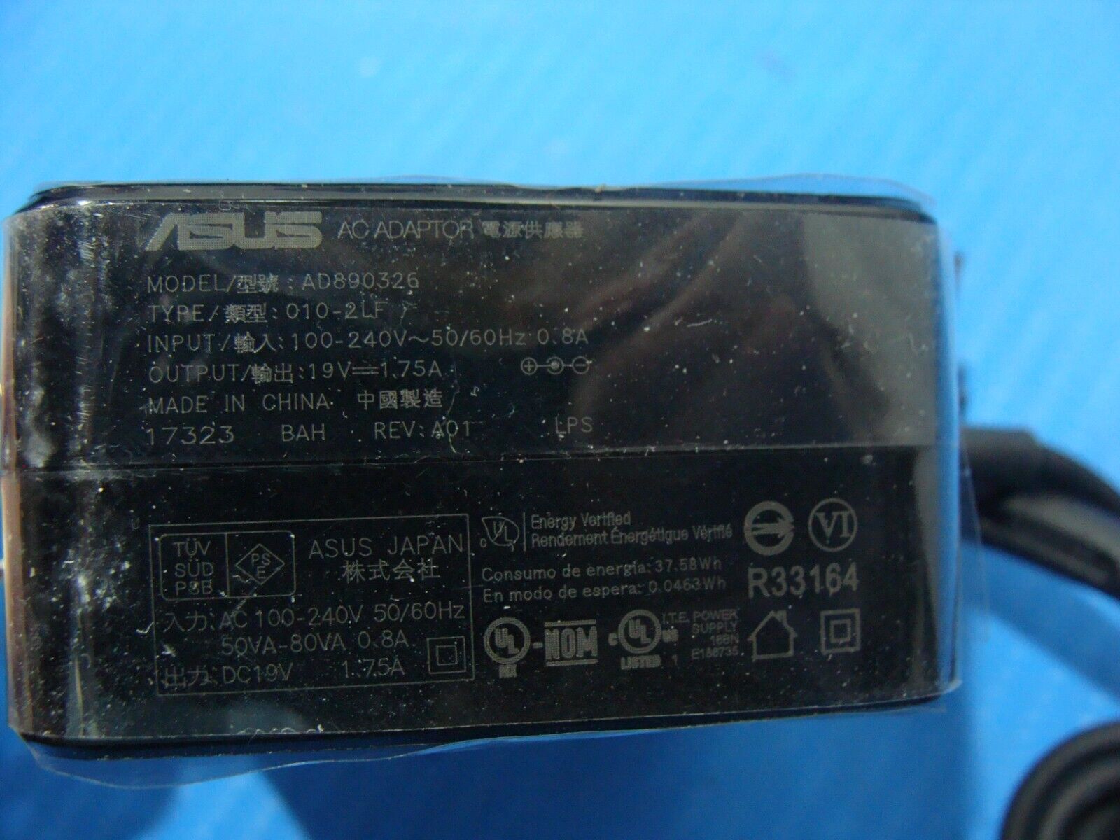 OEM Genuine ASUS 33W 19V 1.75A AC Adapter Charger for Asus Vivobook X200M X200MA