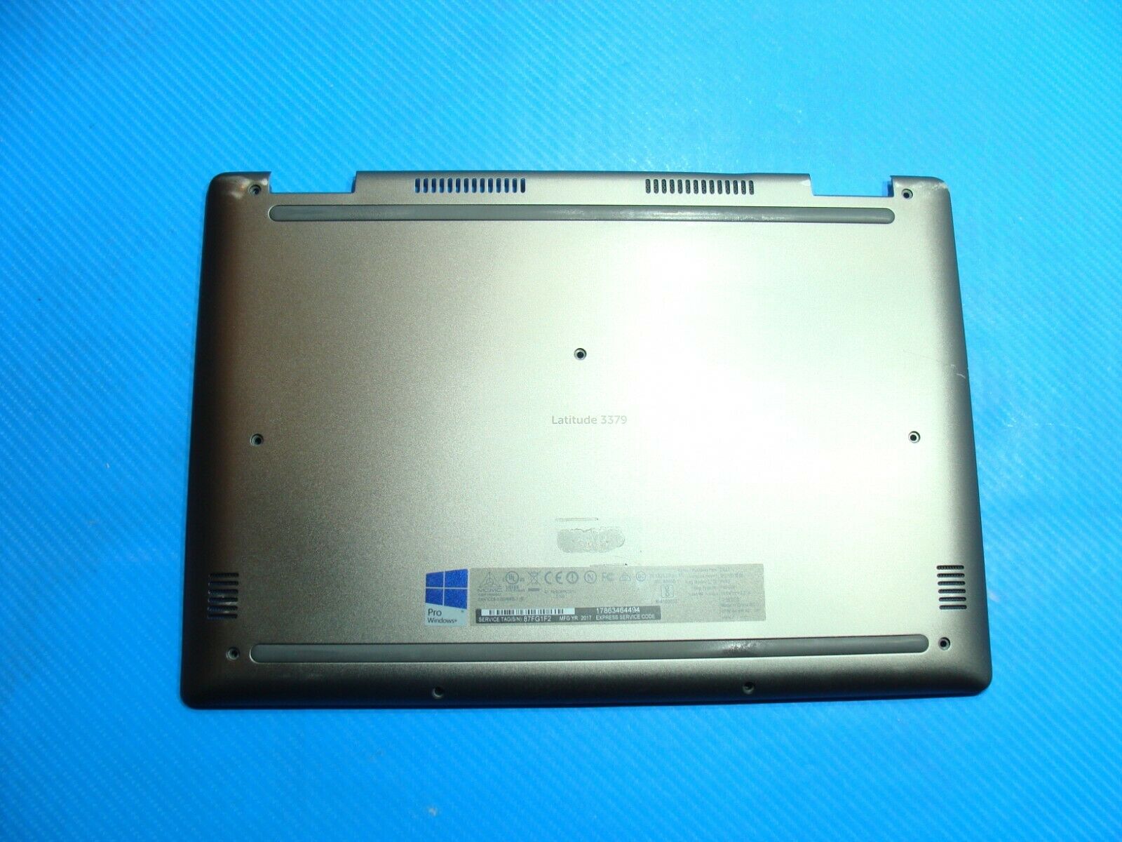 Dell Latitude 13 3379 13.3