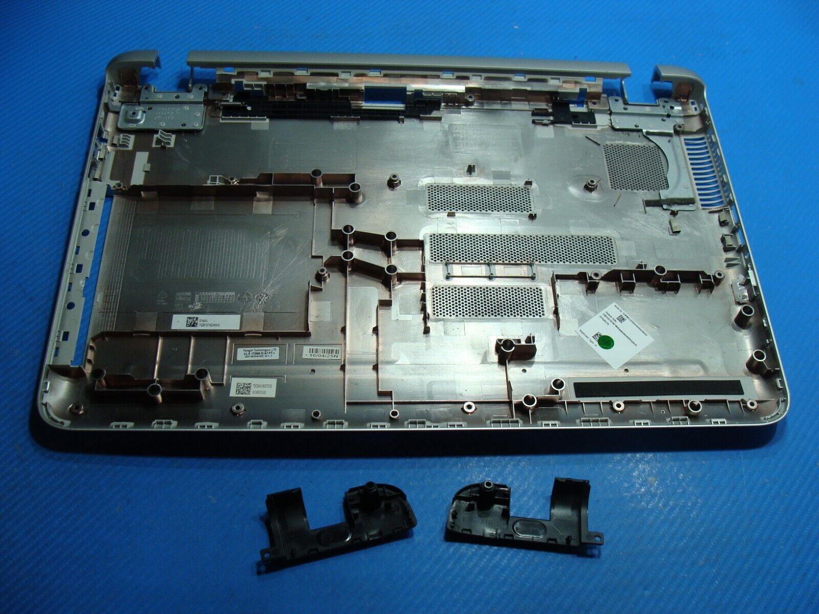 HP Pavilion 17.3