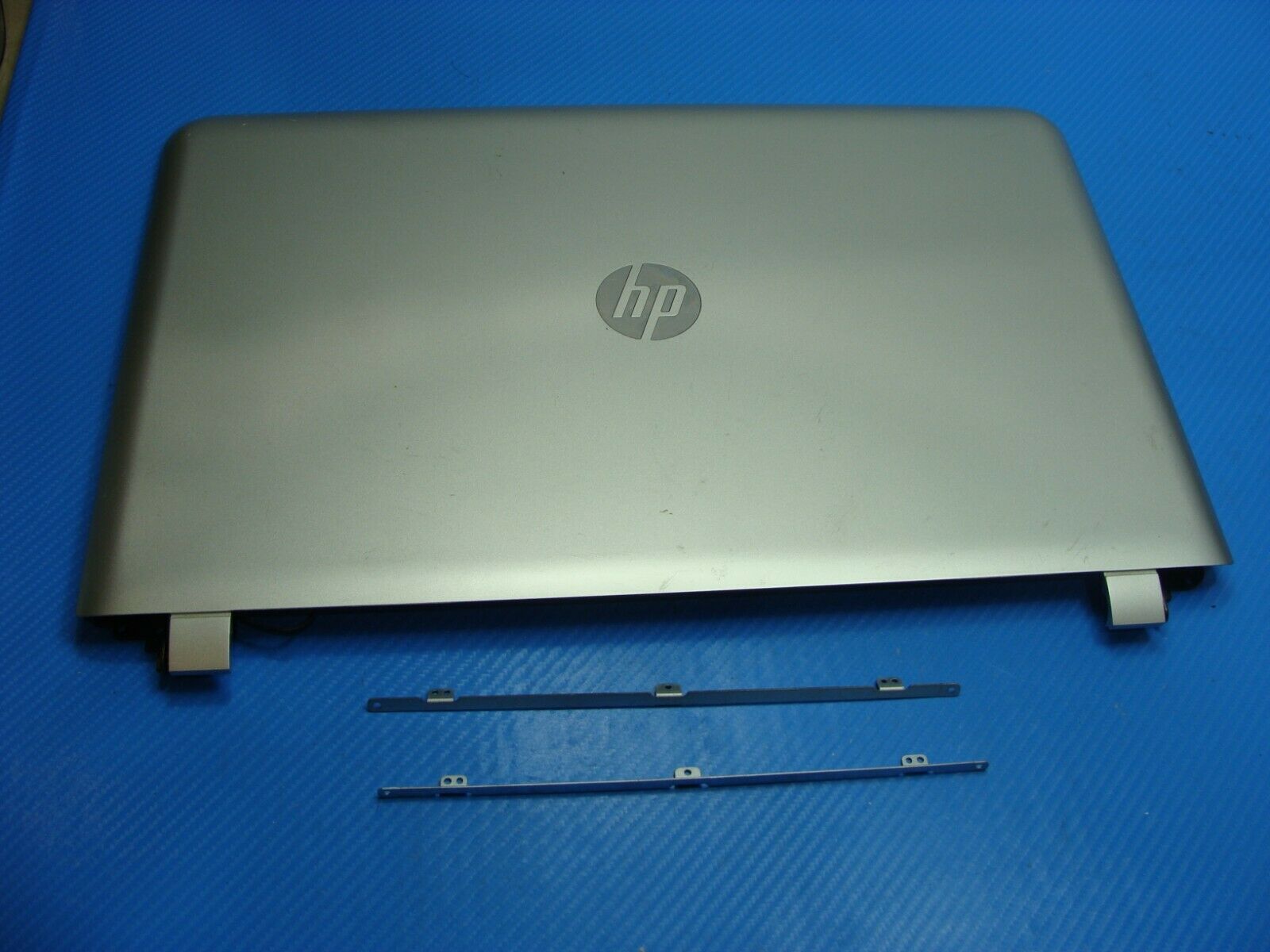 HP Pavilion 17.3