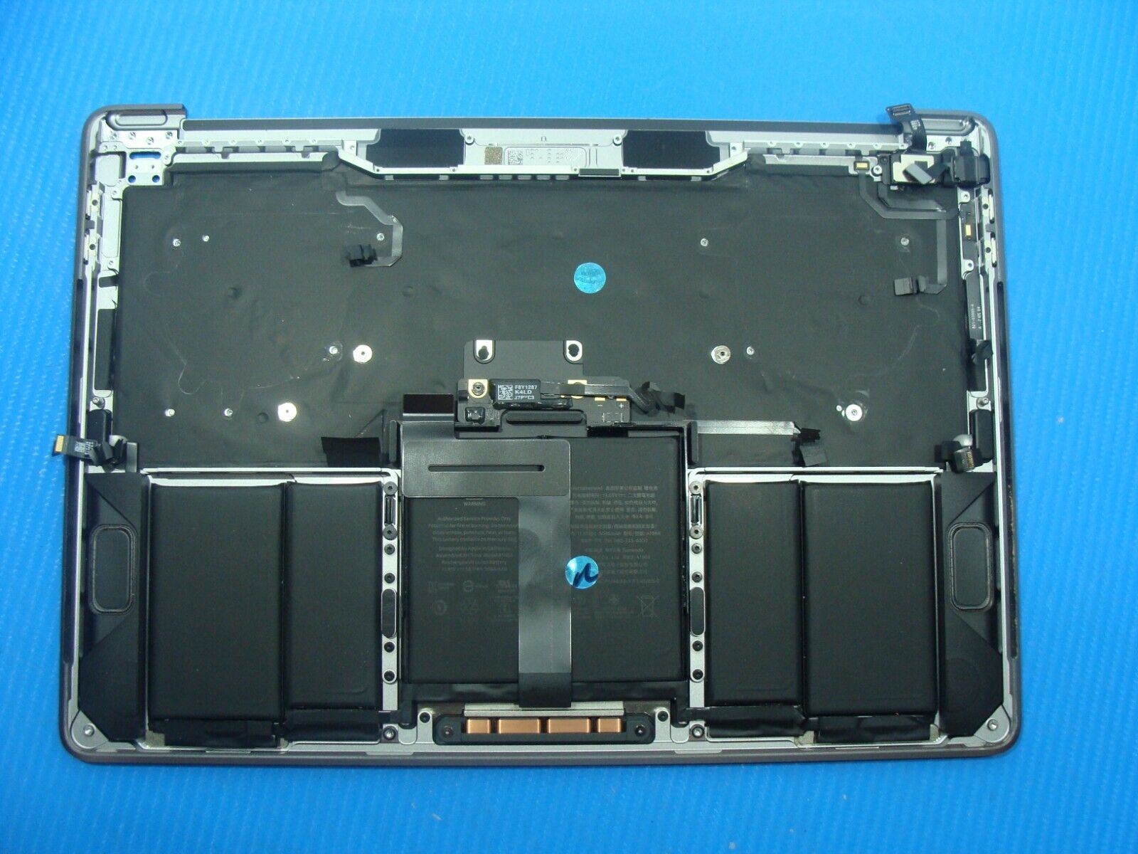 MacBook Pro A2251 2020 MWP72LL/A 13