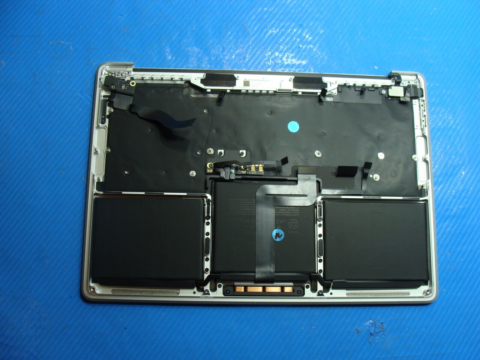 MacBook Pro A2289 2020 MXK62LL/A 13