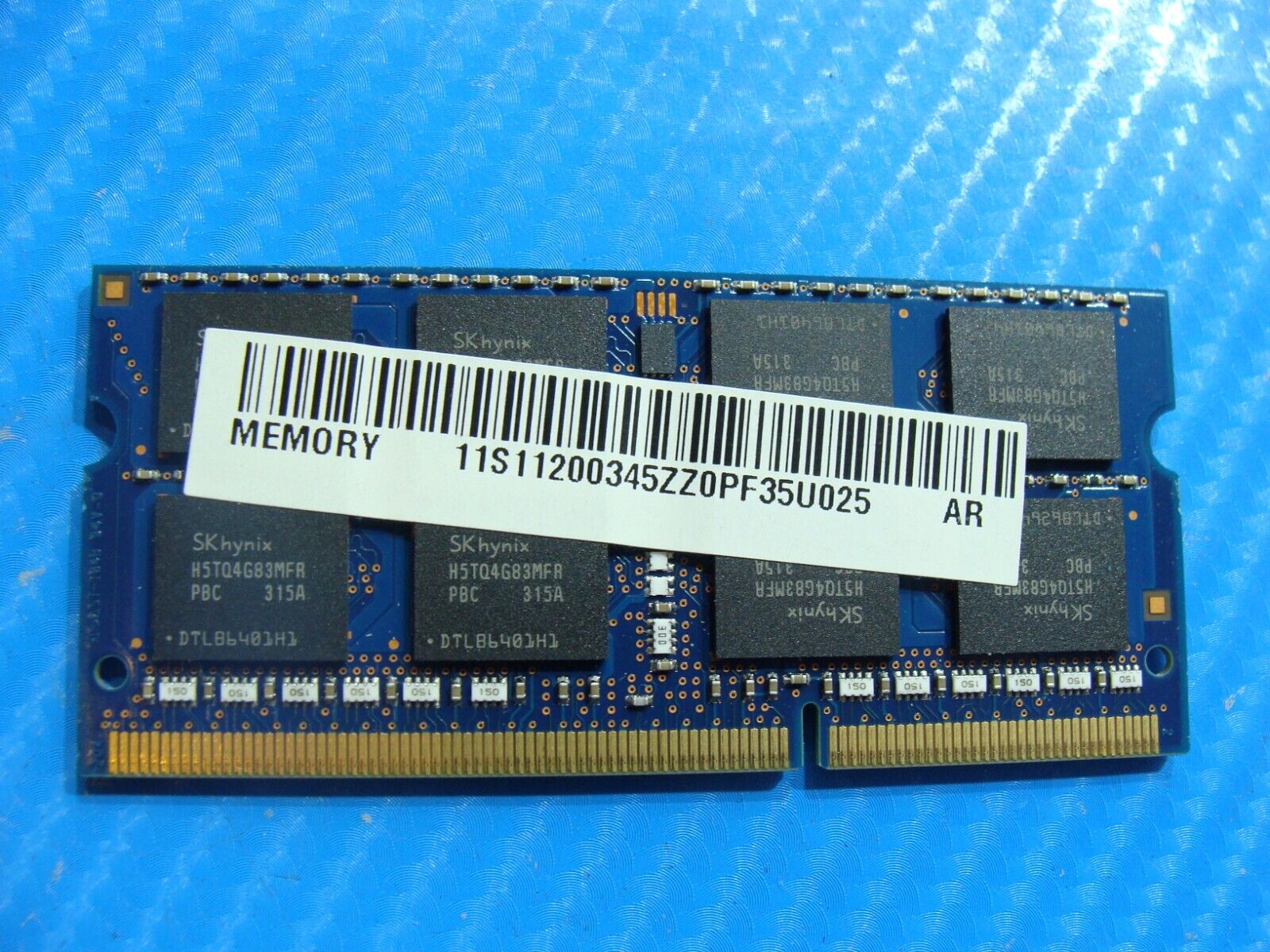 Lenovo Y500 SK Hynix 8Gb 2Rx8 PC3-12800S Memory RAM SO-DIMM HMT41GS6MFR8C-PB