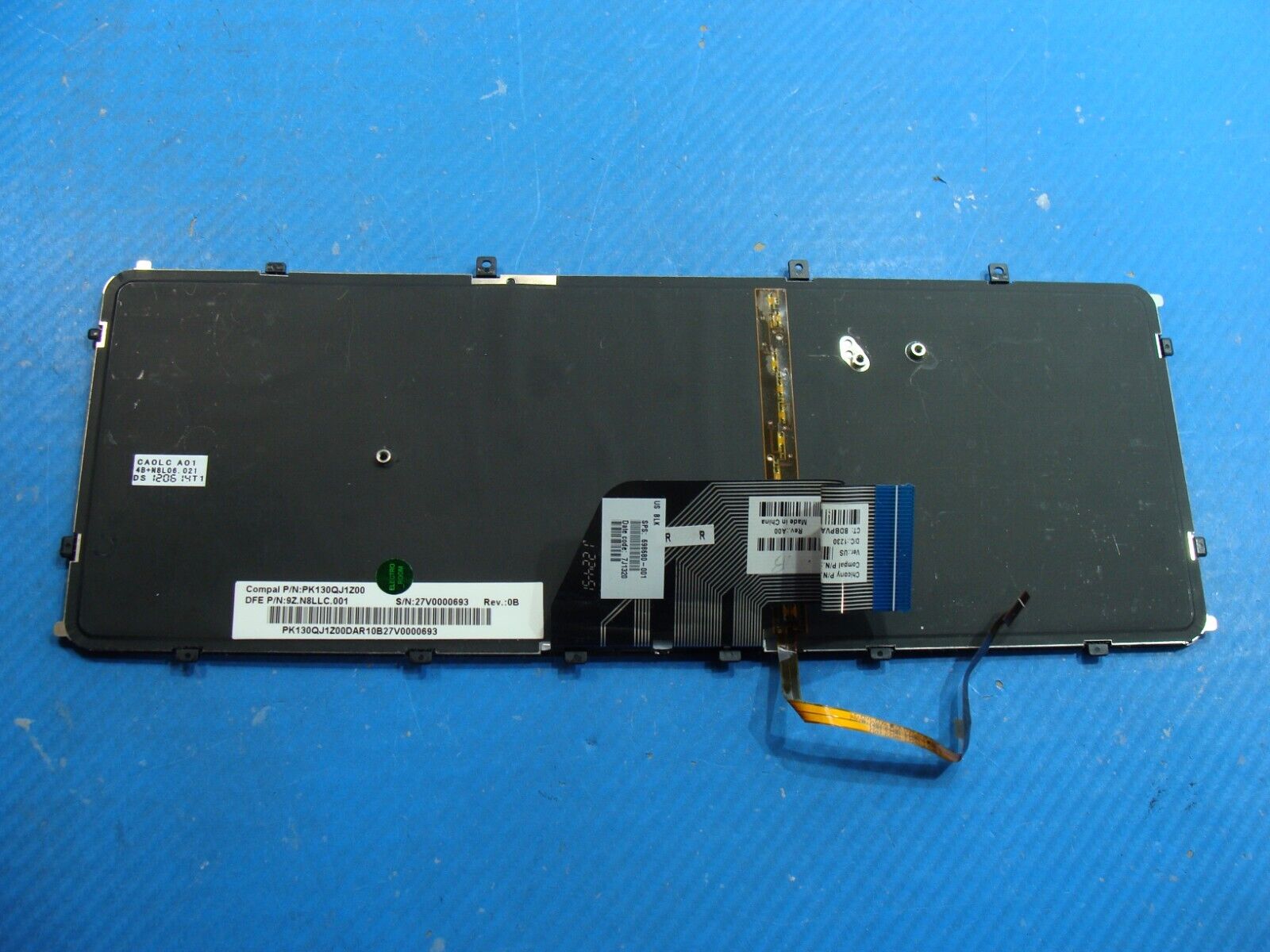 HP Envy Sleekbook 4t-1100 14