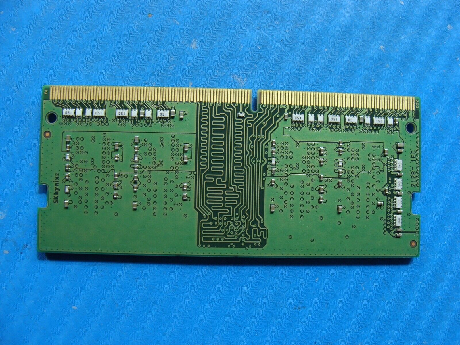 Dell 3520 SK Hynix 8GB 1Rx16 PC4-3200AA Memory RAM SO-DIMM HMAA1GS6CJR6N-XN