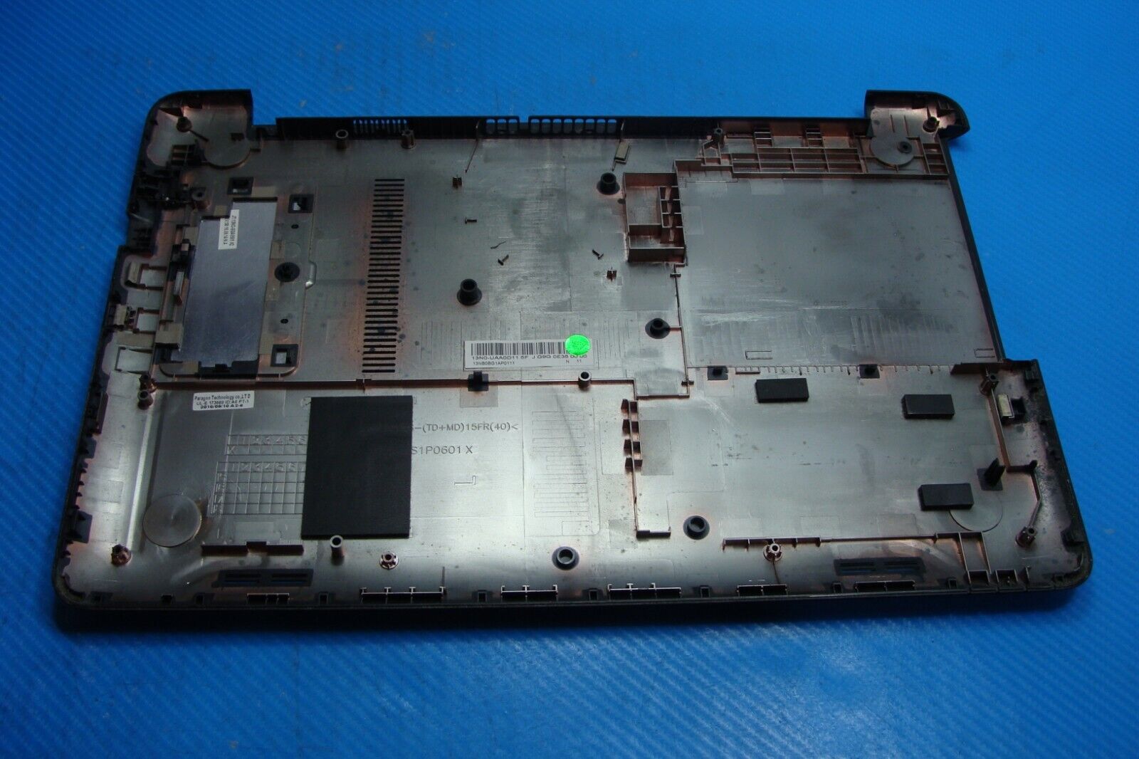 Asus F556UA-AB54 15.6