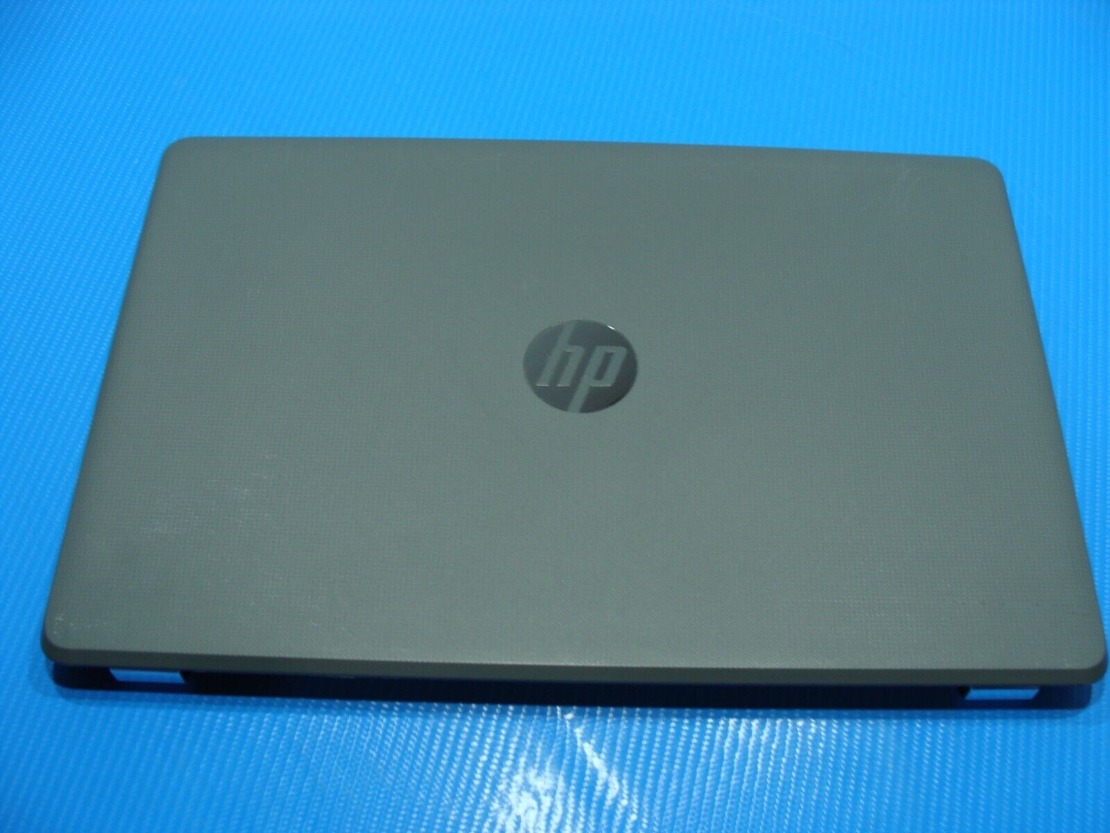 HP 15.6