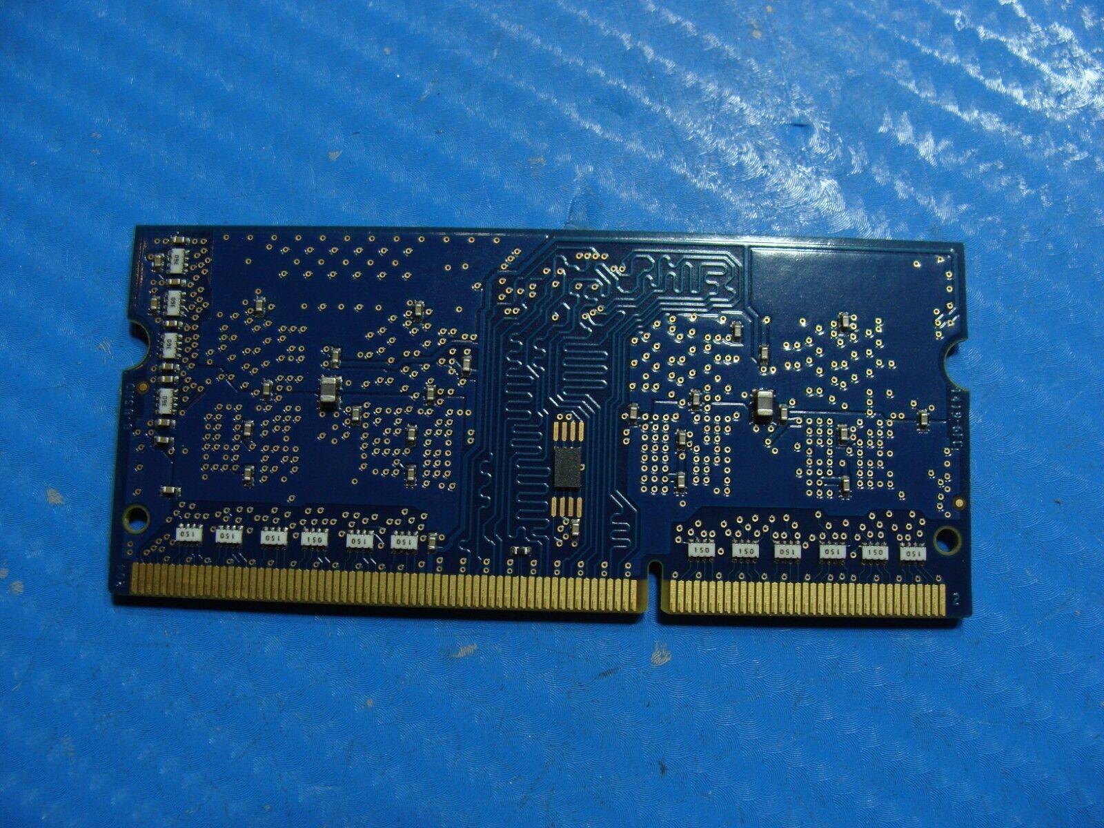 Asus S301LA SK Hynix 2Gb Memory RAM So-Dimm PC3L-12800S HMT425S6AFR6A-PB