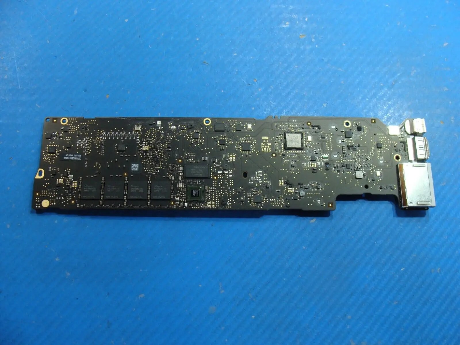 MacBook Air A1466 2015 MJVE2LL/A MJVG2LL/A i5 1.6GHz 8GB Logic Board 661-02392