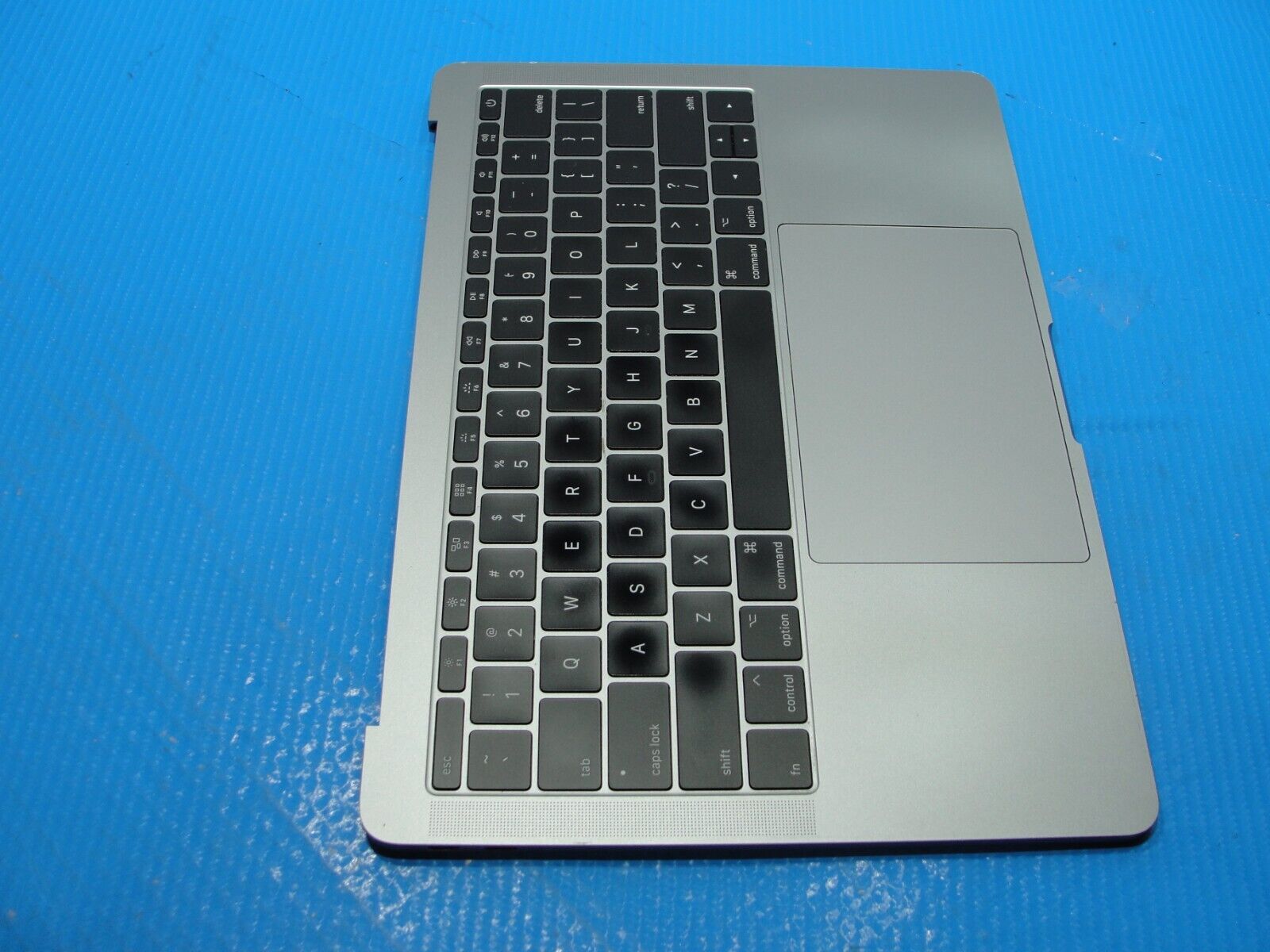 MacBook Pro A1708 Mid 2017 MPXT2LL/A 13