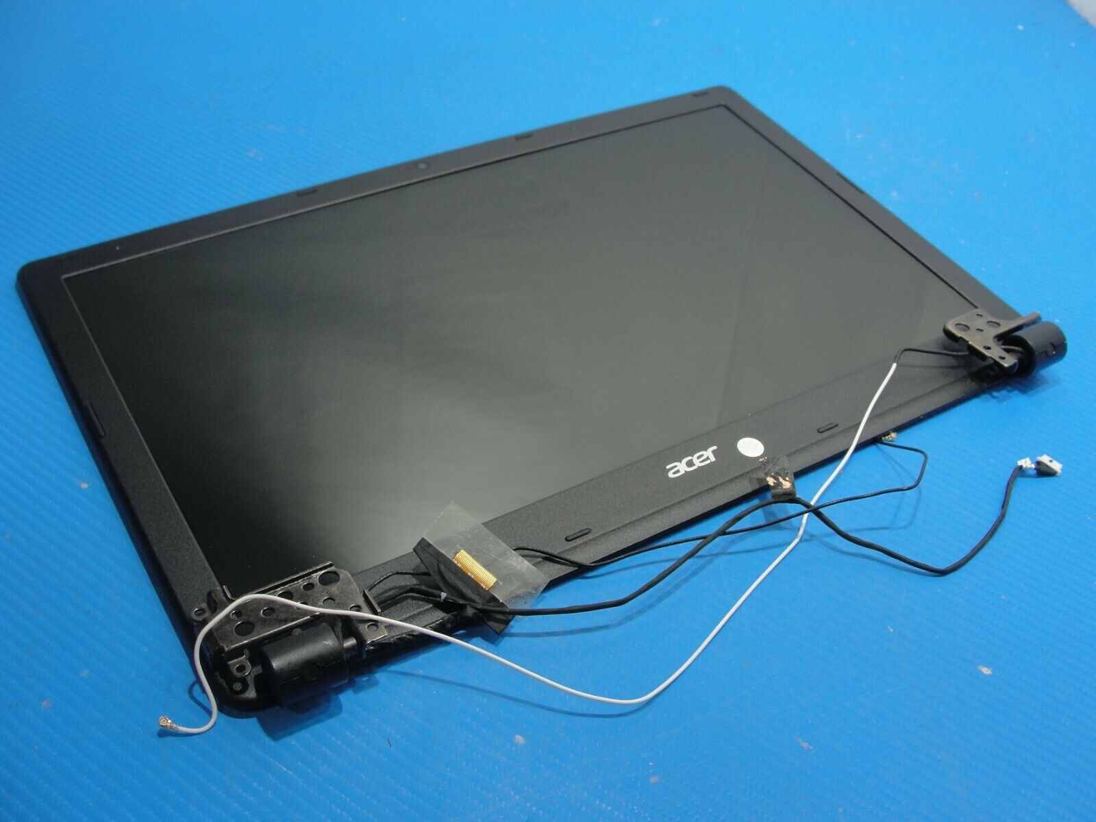 Acer Aspire E1-522-5423 15.6