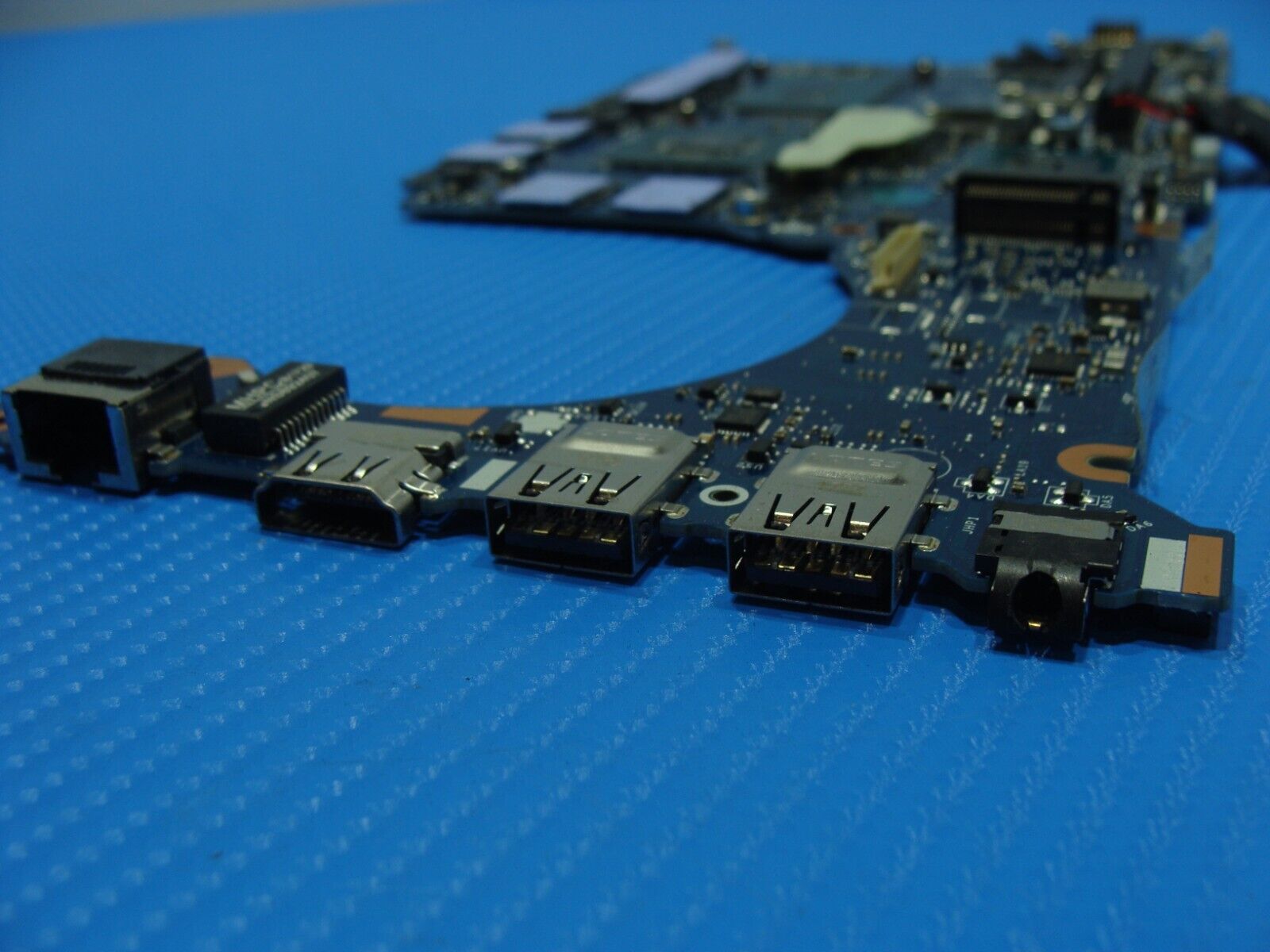 Dell inspiron 15 fashion 7000 motherboard