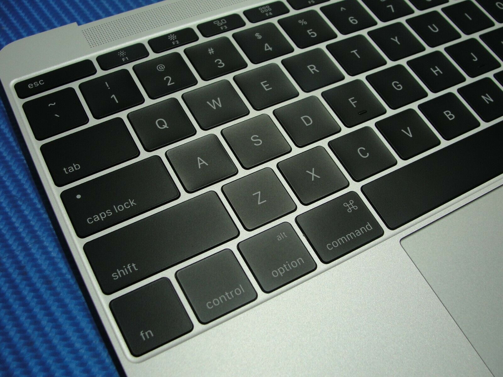 Apple MacBook 12