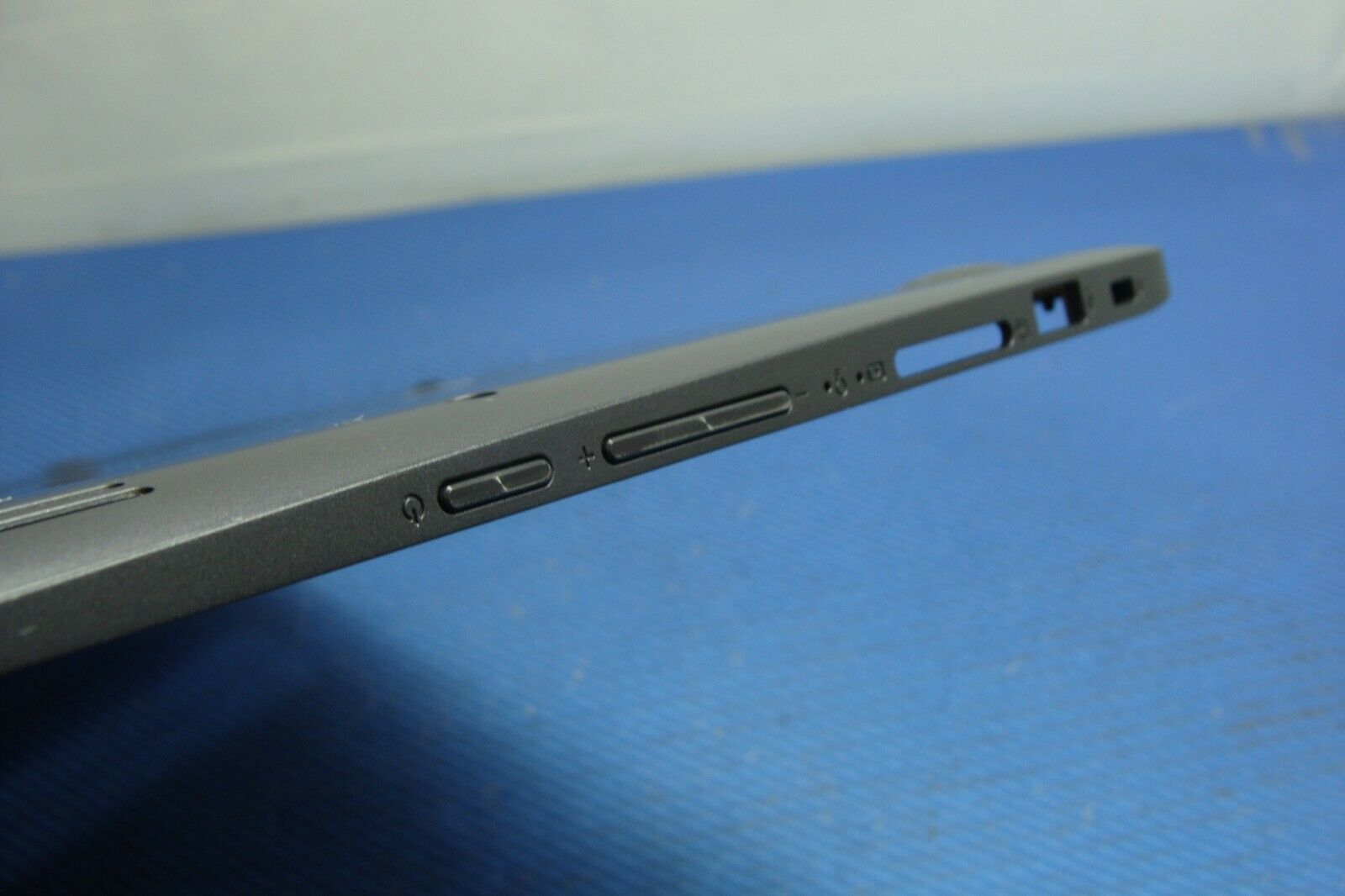 ASUS 15.6