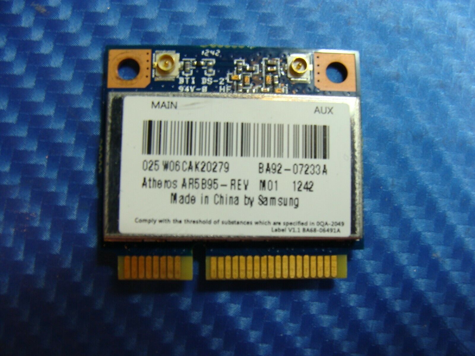Samsung NP300E5C-A06US 15.6