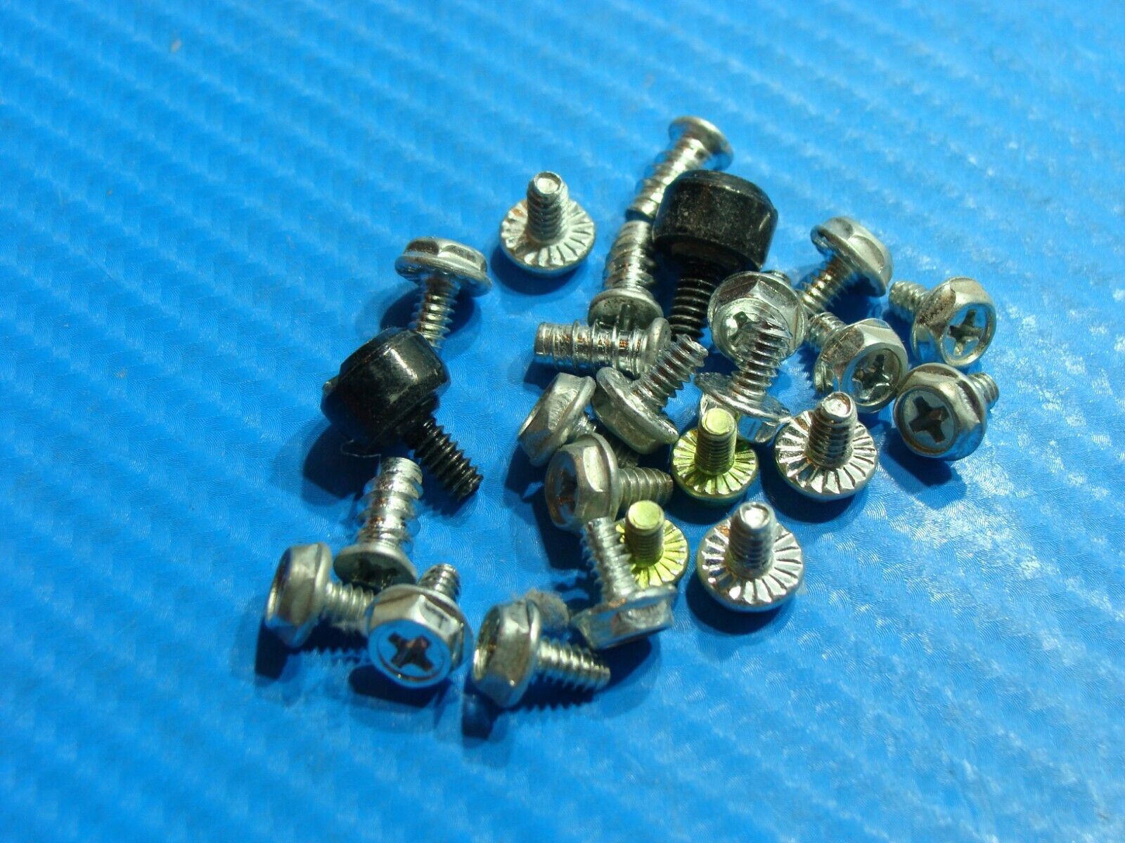 Dell Inspiron 518 Genuine Desktop Screw Set Screws for Repair ScrewSet Dell