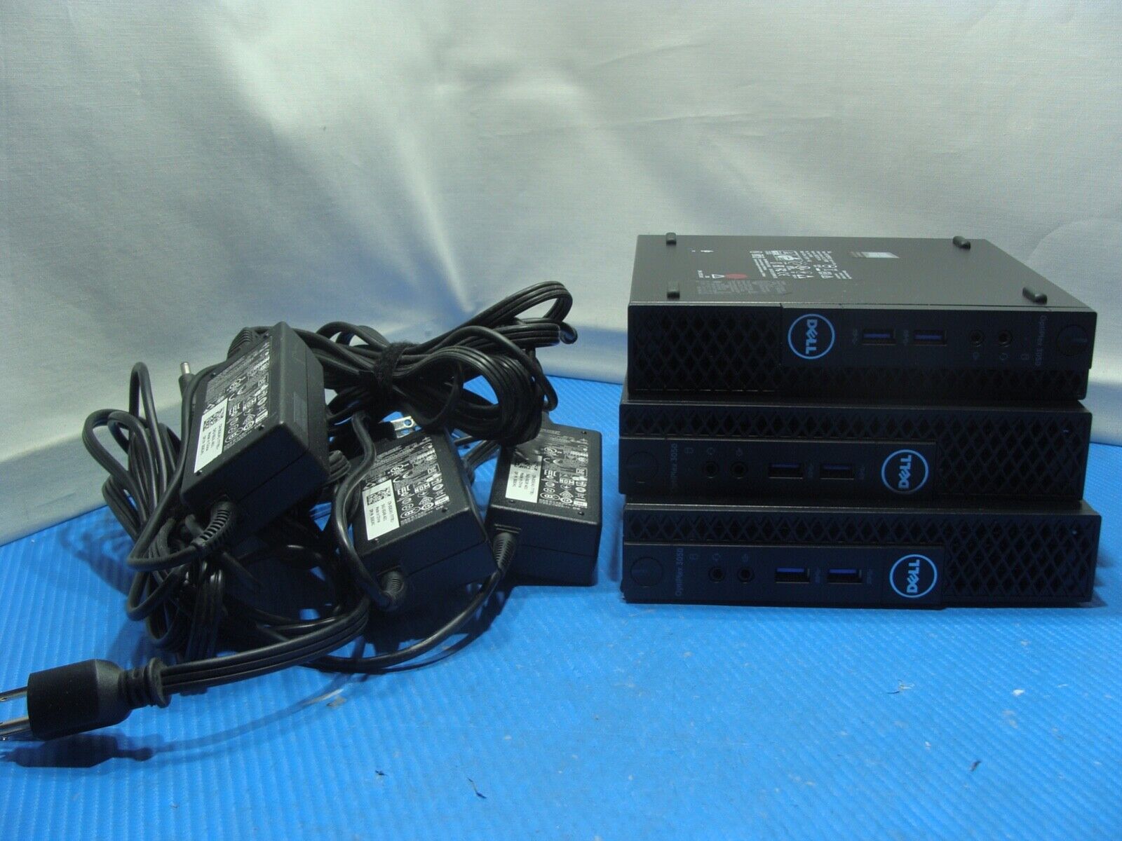 Lot of 3 Power Dell Optiplex 3050 MFF i5-7500T 2.7GHz 8GB 256GB Win10P Wifi + BT