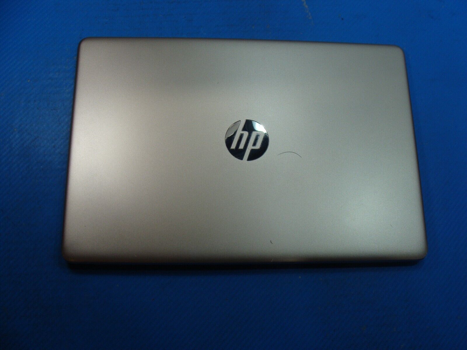 HP 15.6