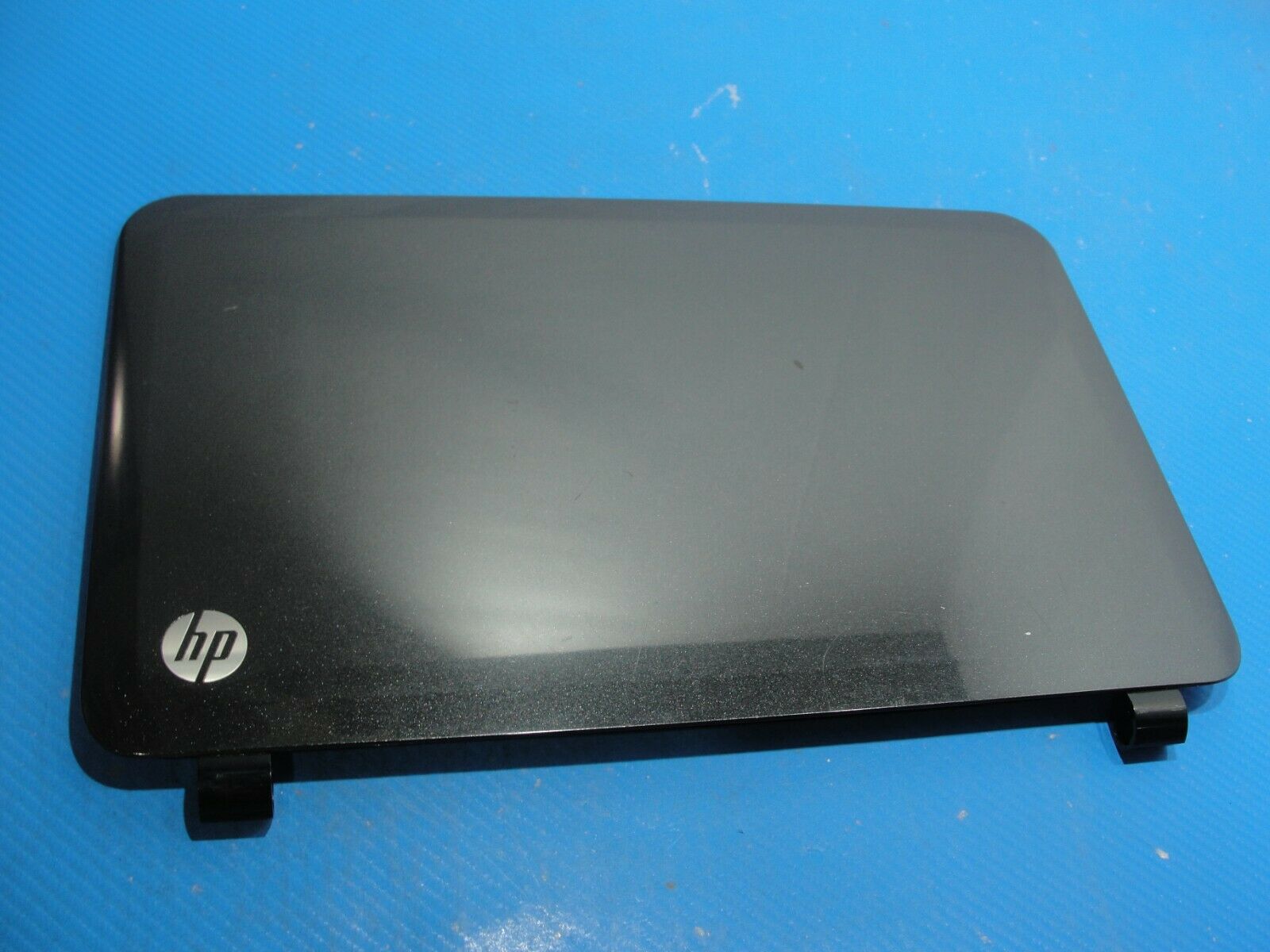 HP Pavilion 15-b119wm 15.6