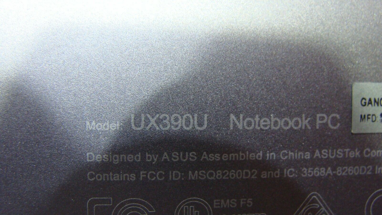 Asus ZenBook 3 UX390U 12.5