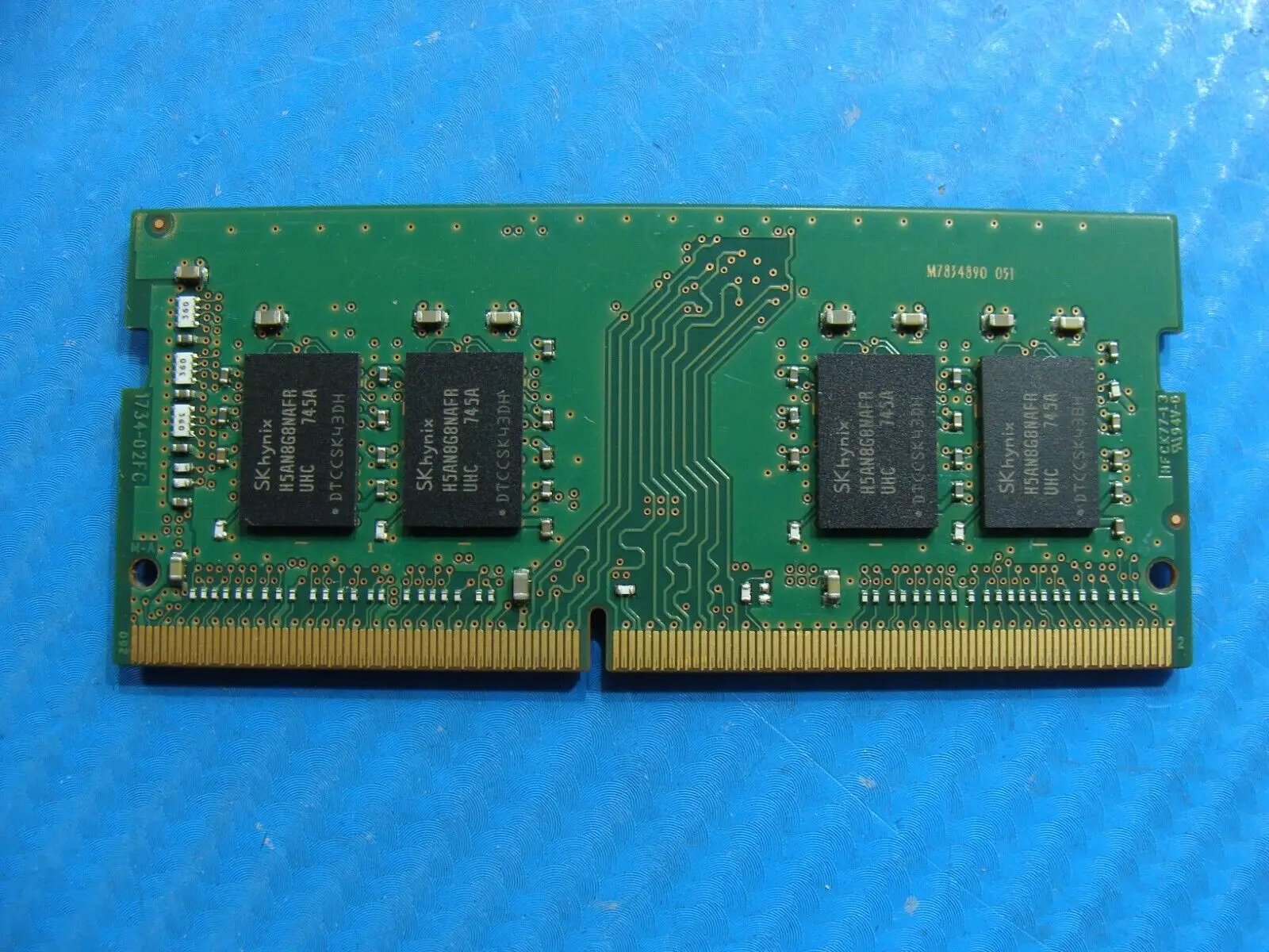 Dell 5580 So-Dimm SK hynix 8GB 1Rx8 Memory RAM PC4-2400T HMA81GS6AFR8N-UH