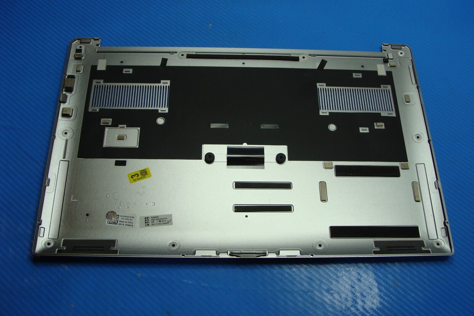 Dell XPS 15 9560 15.6