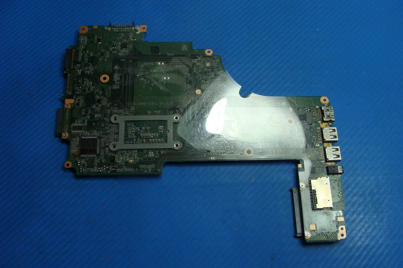 Toshiba Satellite L55-C5384 15.6