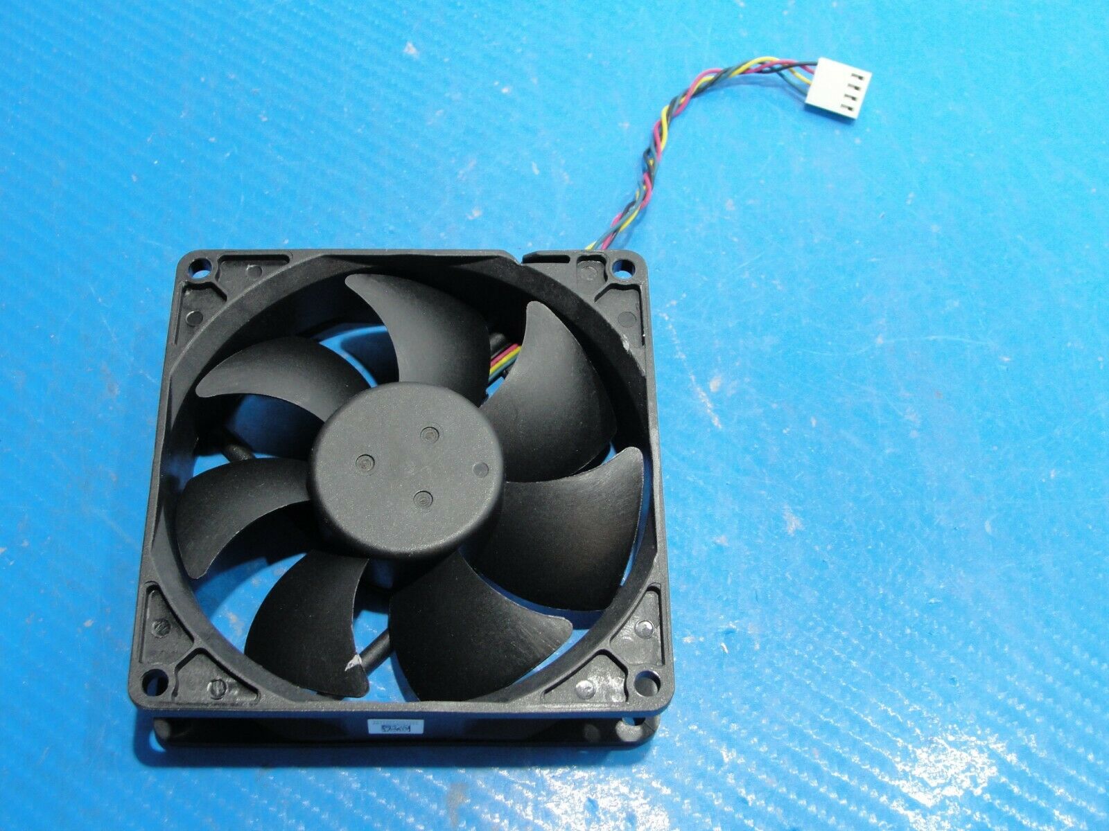 HP 590-p0053w OEM Desktop Cooling Fan 023.100BM.0011 HP