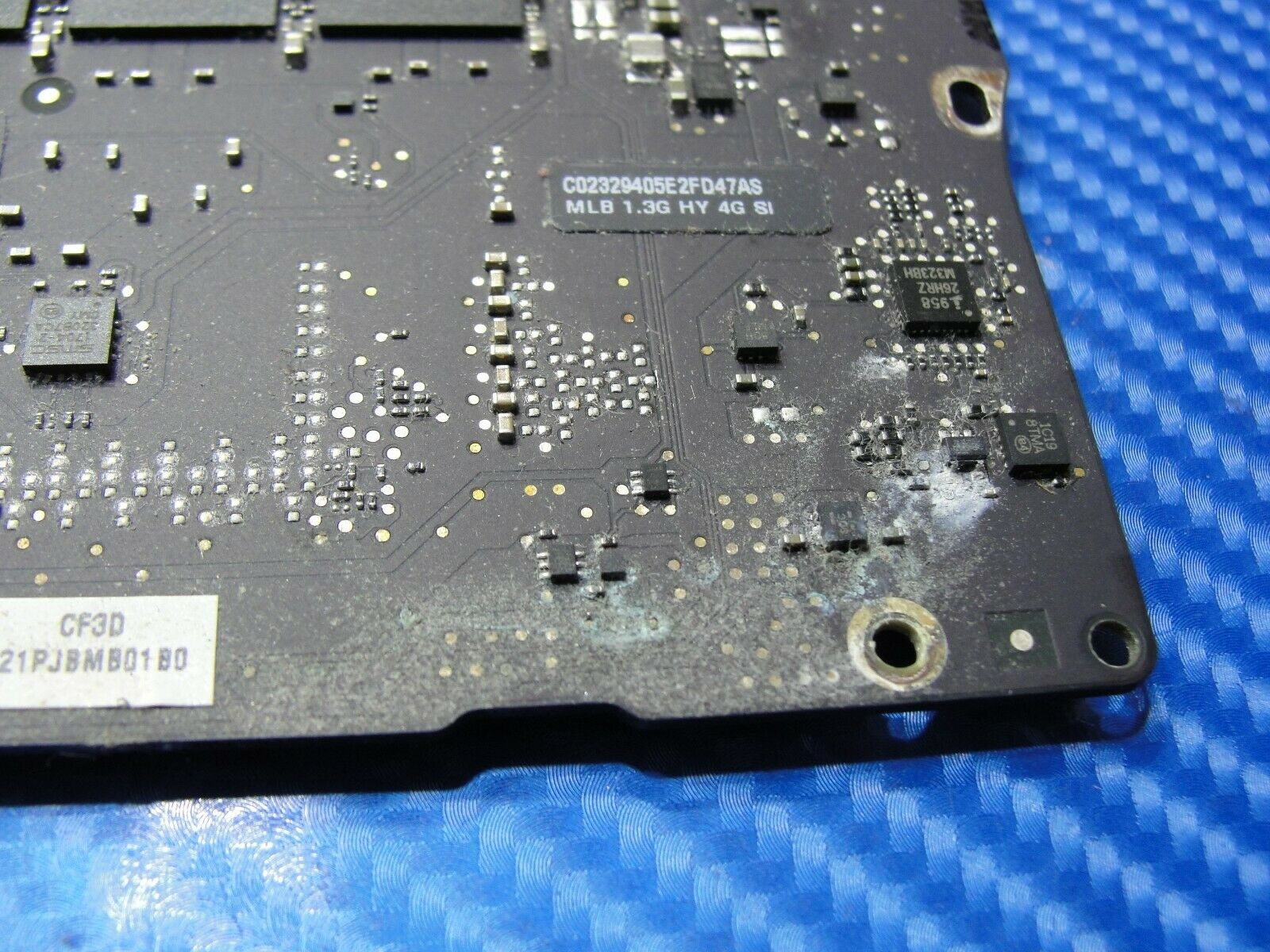 MacBook Air A1466 MD760LL/A Mid 2013 13