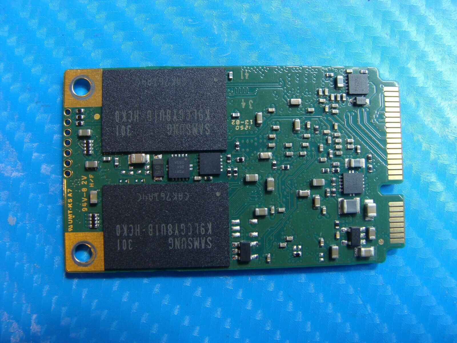 Dell 2720 Samsung 32GB SATA SSD Solid State Drive MZMPC032HBCD-000D1 7C4P7 