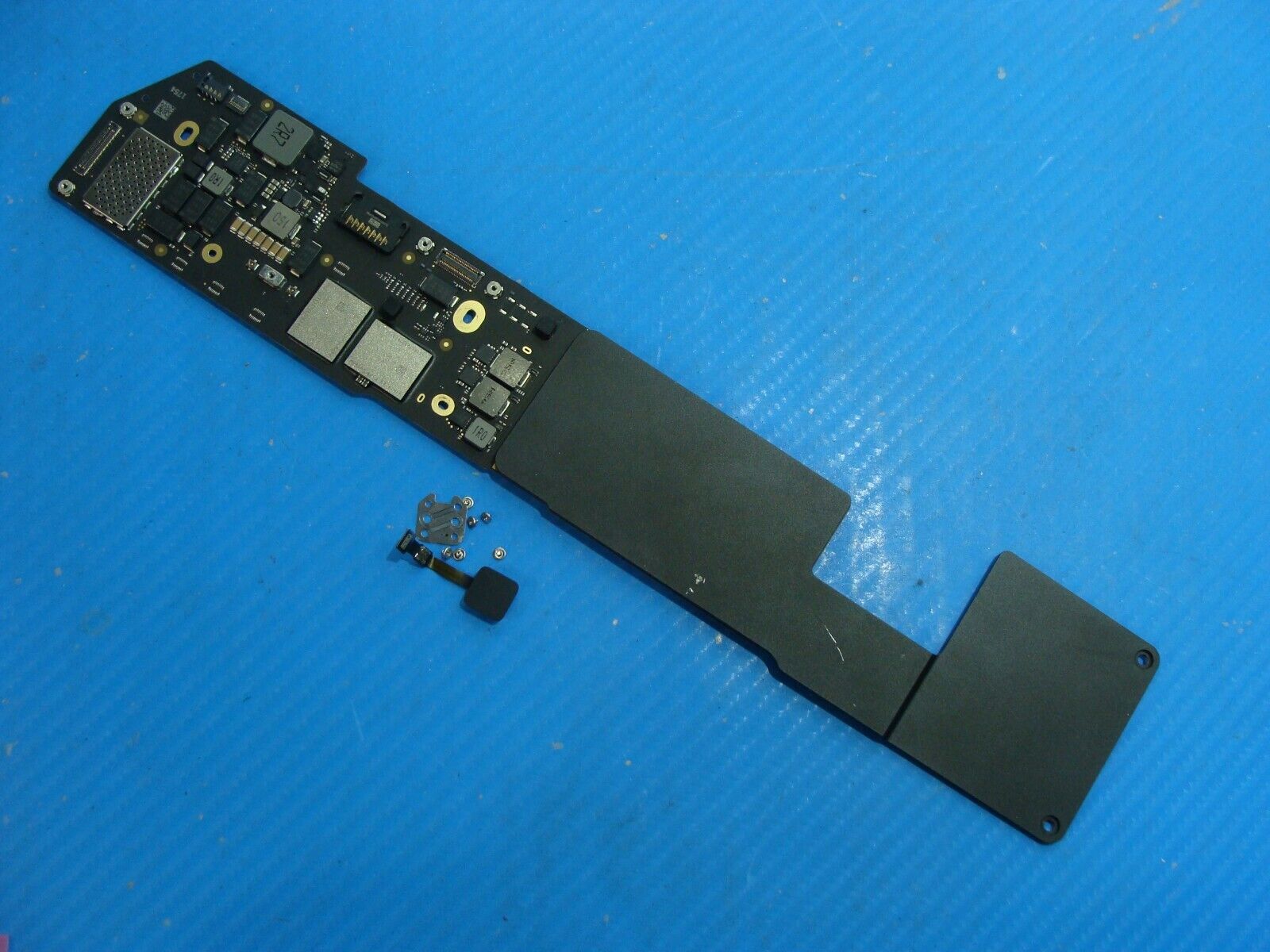 MacBook Air A2337 13