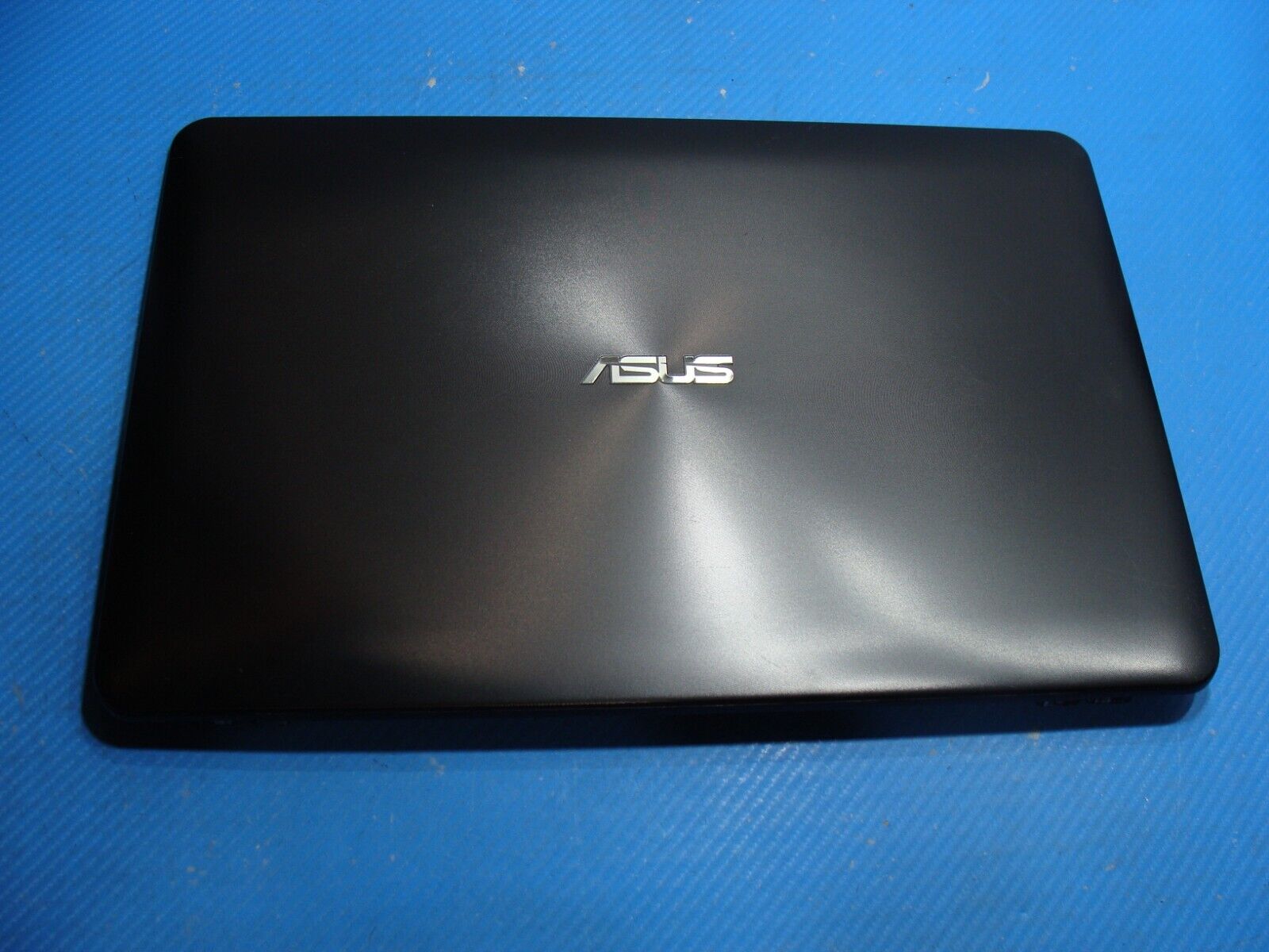 Asus 15.6