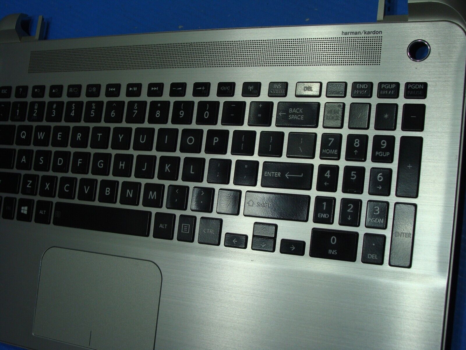 Toshiba Satellite S55t-B5335 15.6