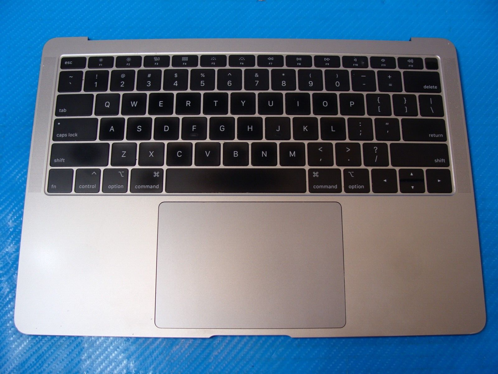 MacBook Air A1932 2018 MRE82LL/A 13