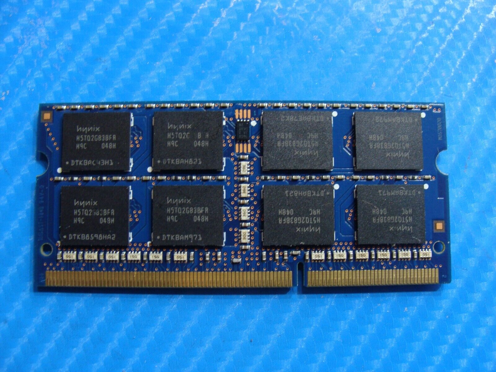 Dell M11x R2 Hynix 4GB 2Rx8 PC3-10600S Memory RAM SO-DIMM HTM351S6BFR8C-H9