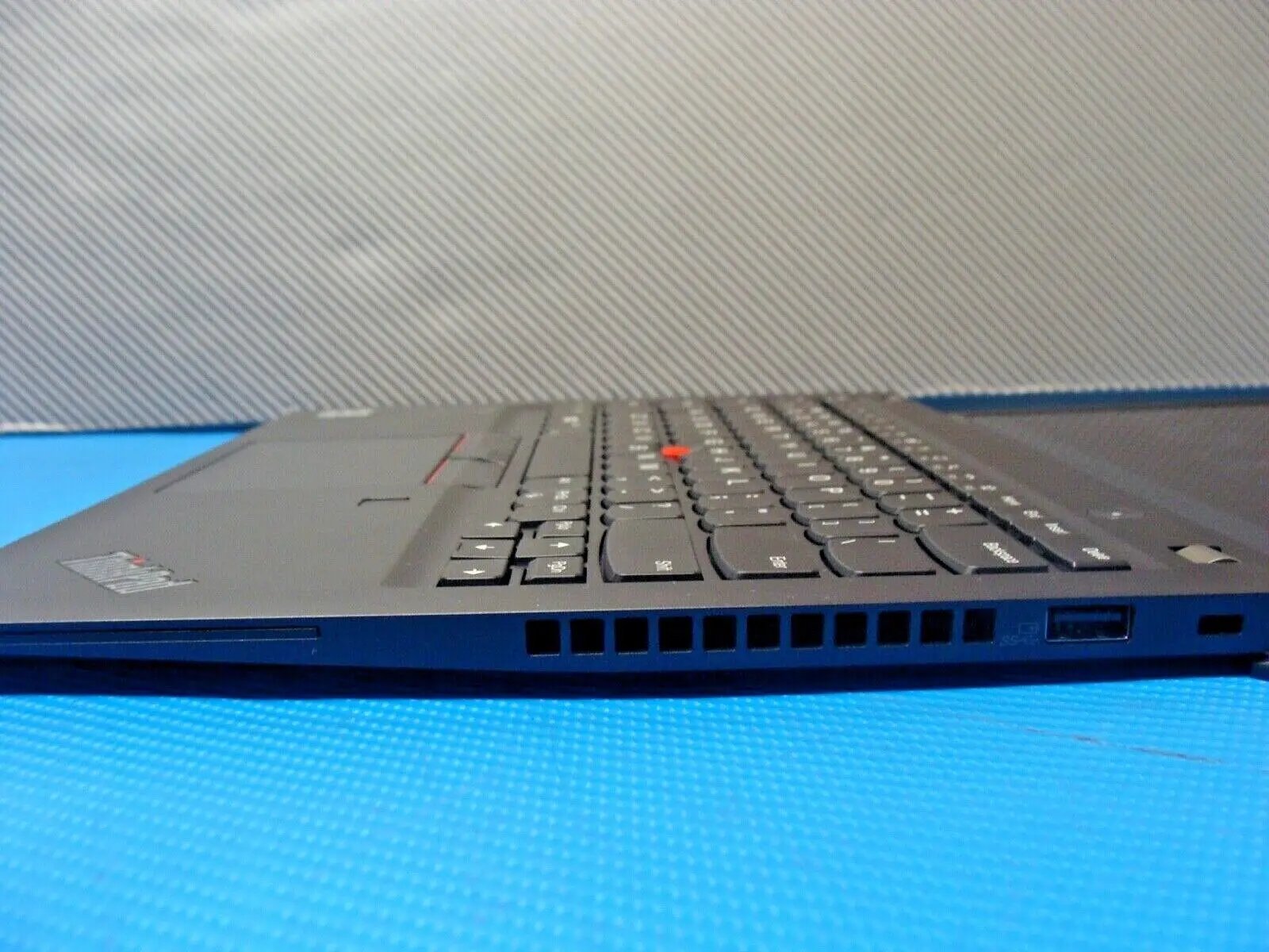 Lenovo ThinkPad T14s 14