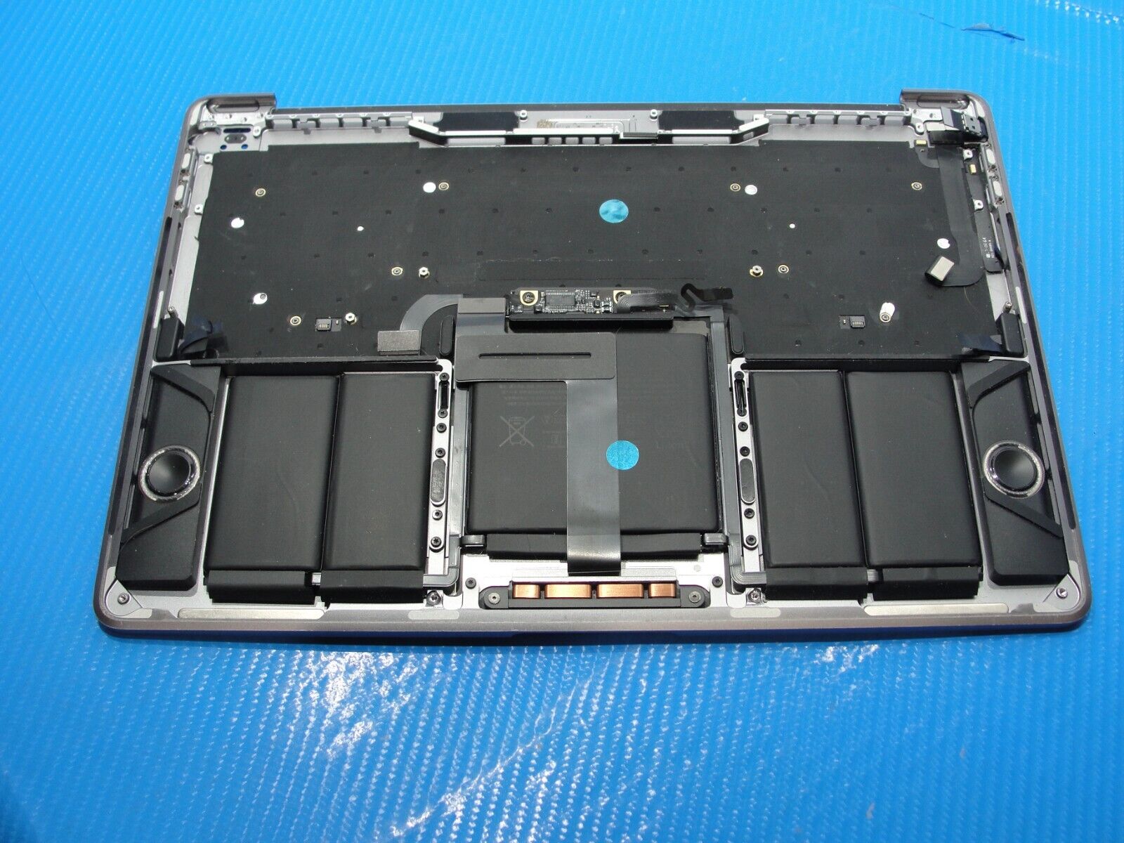 MacBook Pro A1706 13