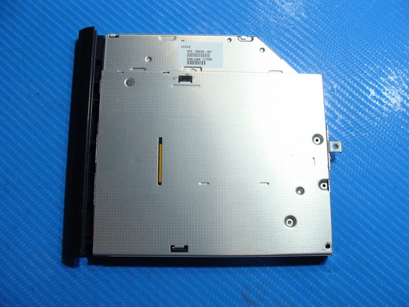 HP 15-r210dx 15.6