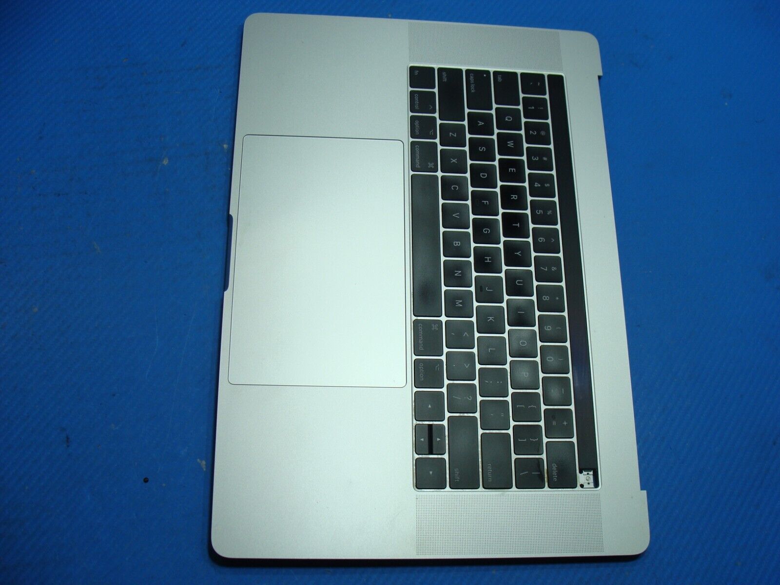 MacBook Pro A1707 2017 MPTU2LL/A MPTV2LL/A Top Case NO Battery Silver 661-07955