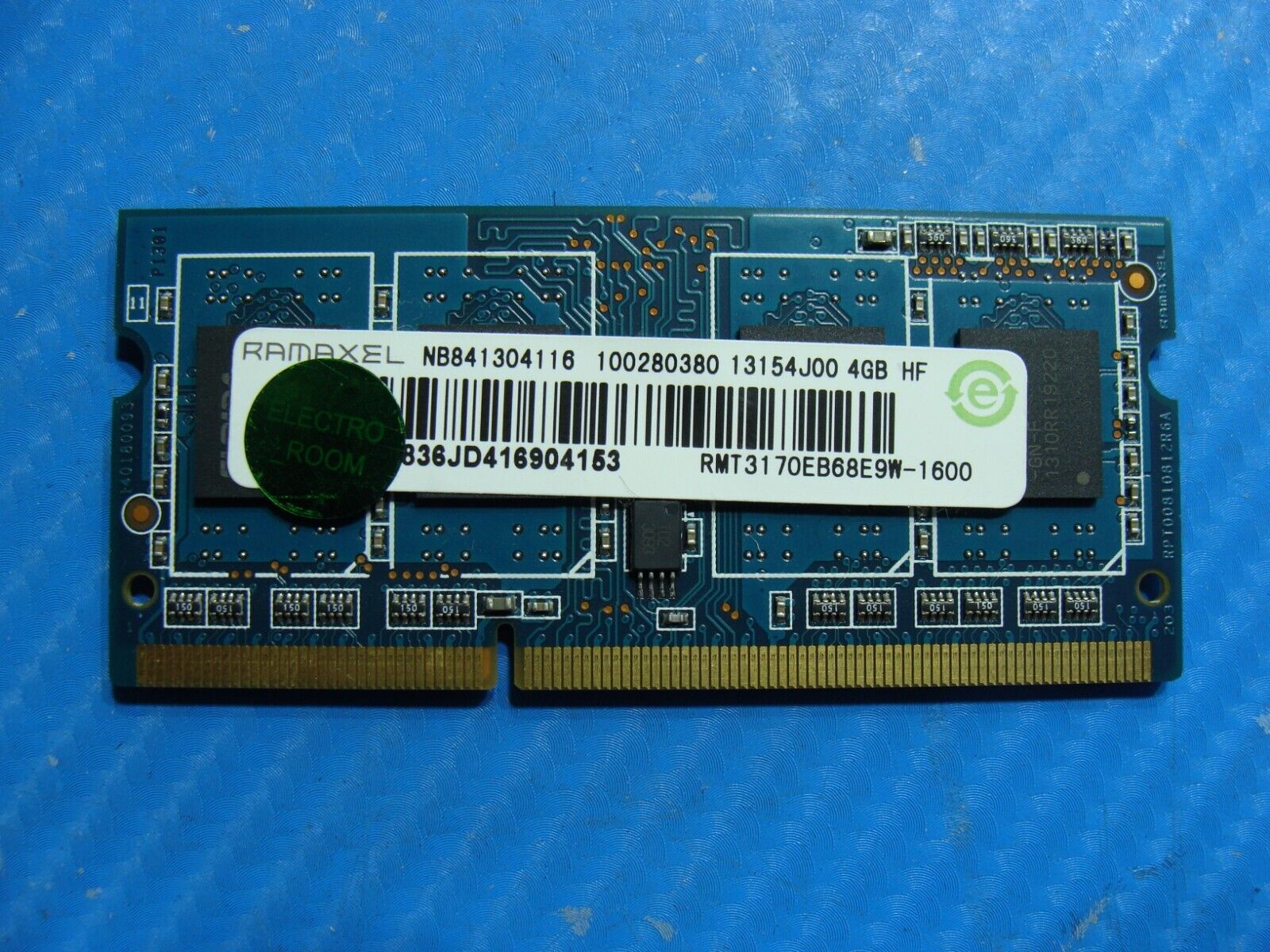 Lenovo Y500 So-Dimm Ramaxel 4GB 1Rx8 Memory RAM RMT3170EB68E9W-1600