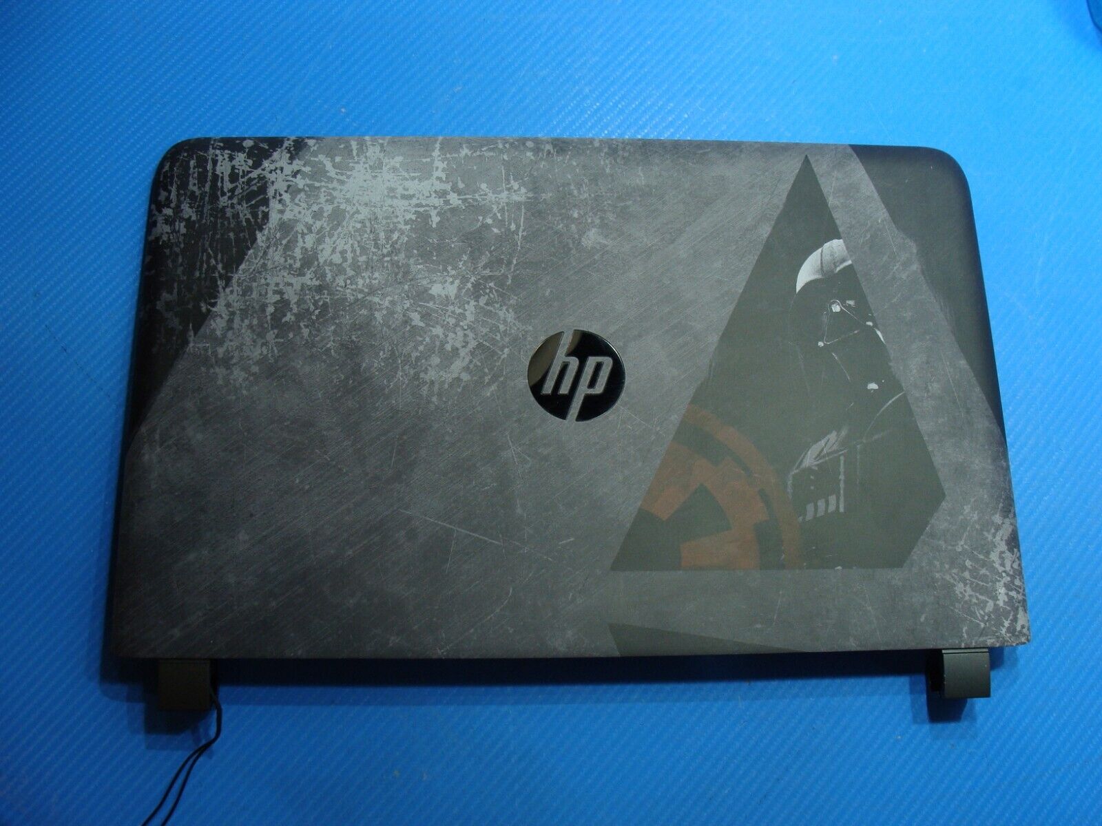 HP Pavilion 15-an051dx 15.6