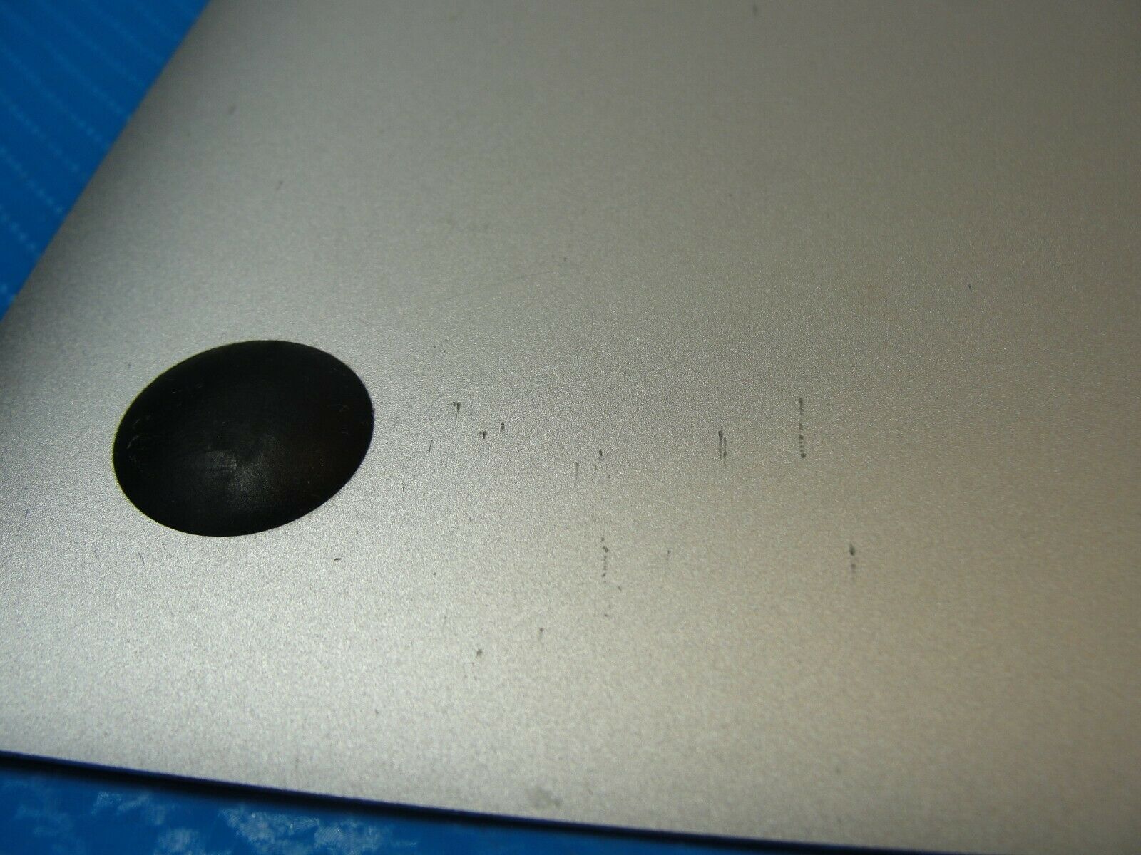 MacBook Air A1466 MD760LL/B Early 2014 13