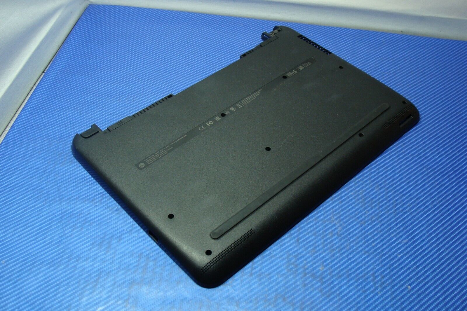 HP 14 14t-ac100 Genuine Laptop Bottom Case Base Cover 813500-001 1510B1787301