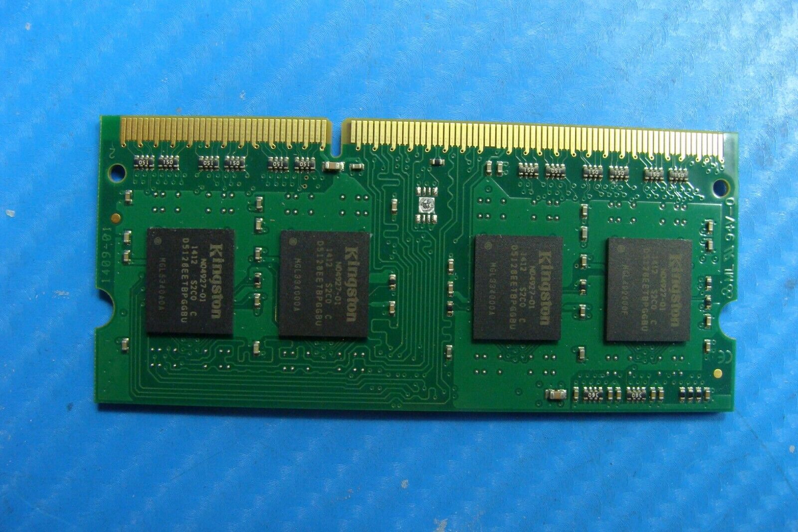 MacBook Pro A1286 Kingston 4Gb Memory So-Dimm kta-mb1333s/4g 9905469-103.a00lf 