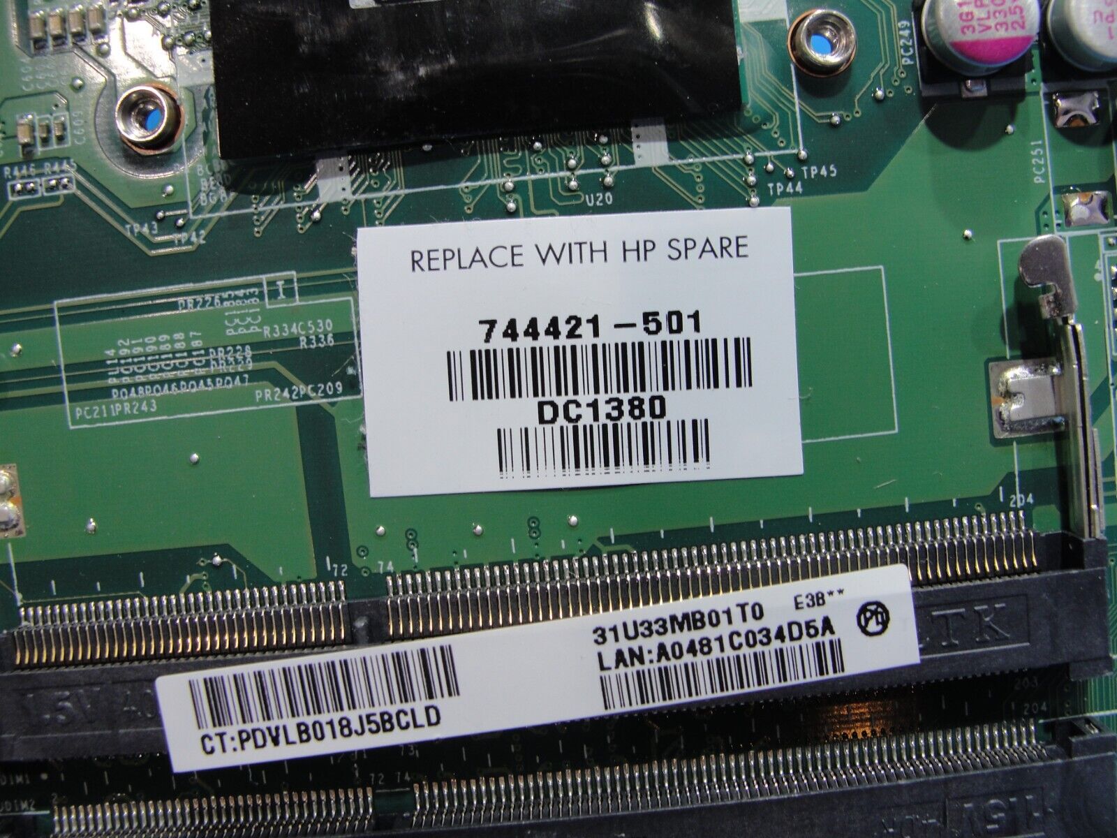 HP Pavilion 14-b109wm 14